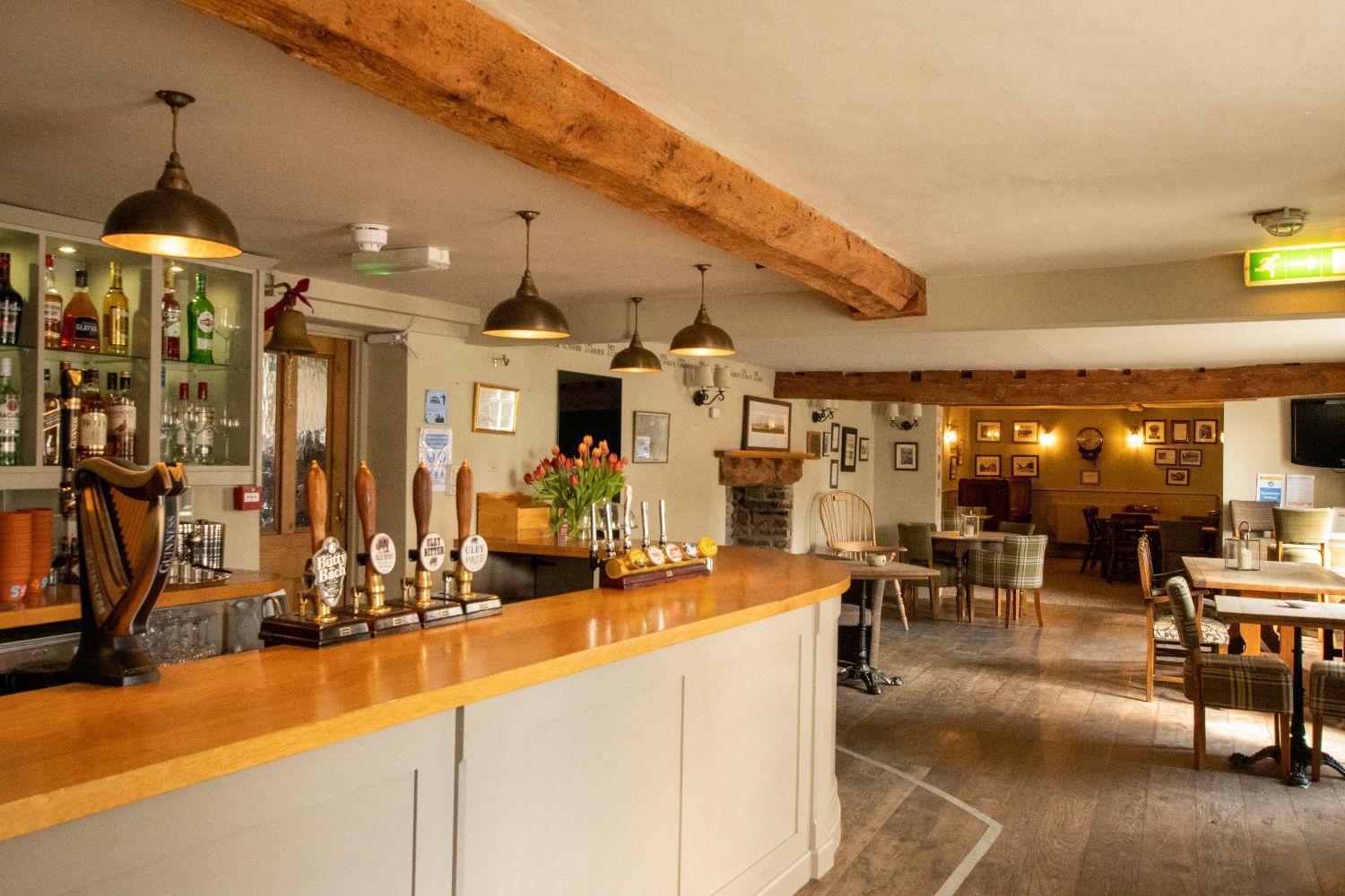 The Red Lion Arlingham view 4