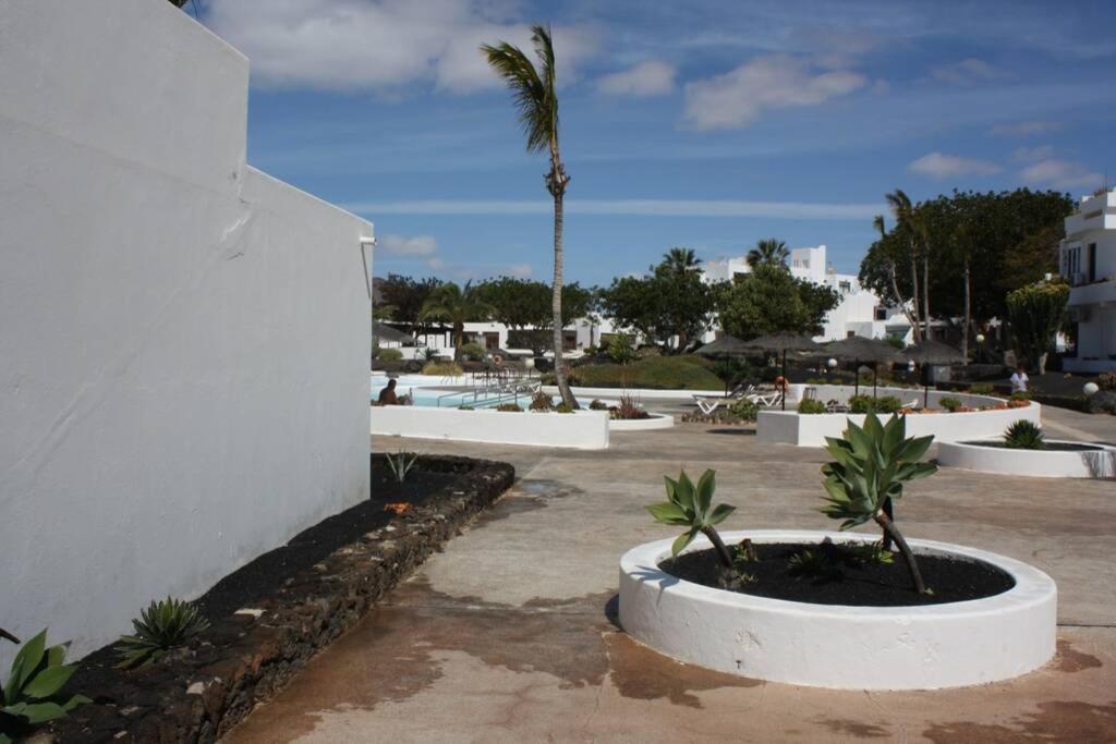 Home Secret relax, pool , wifi, view 4