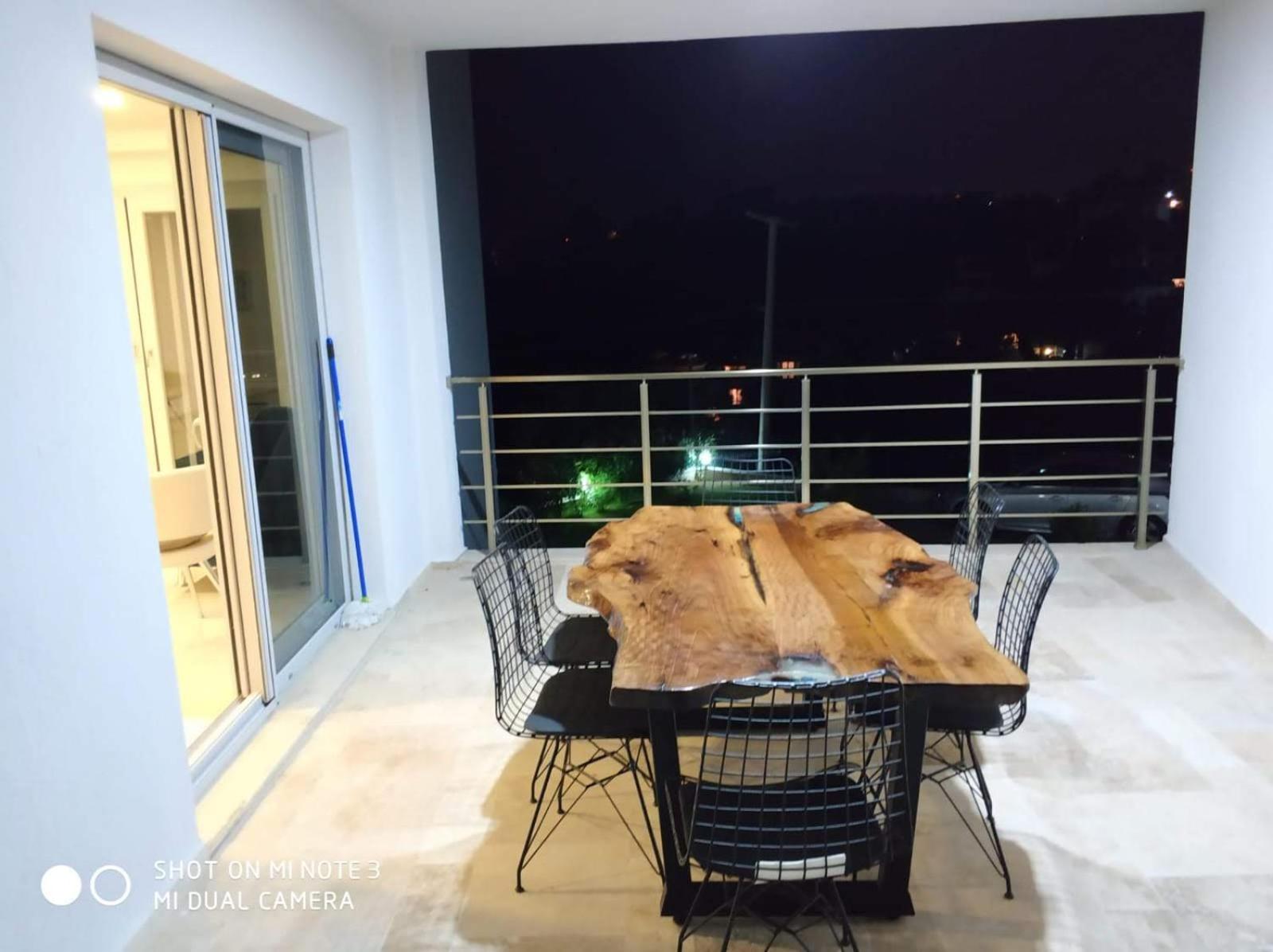 Lavender Residence - Image 127