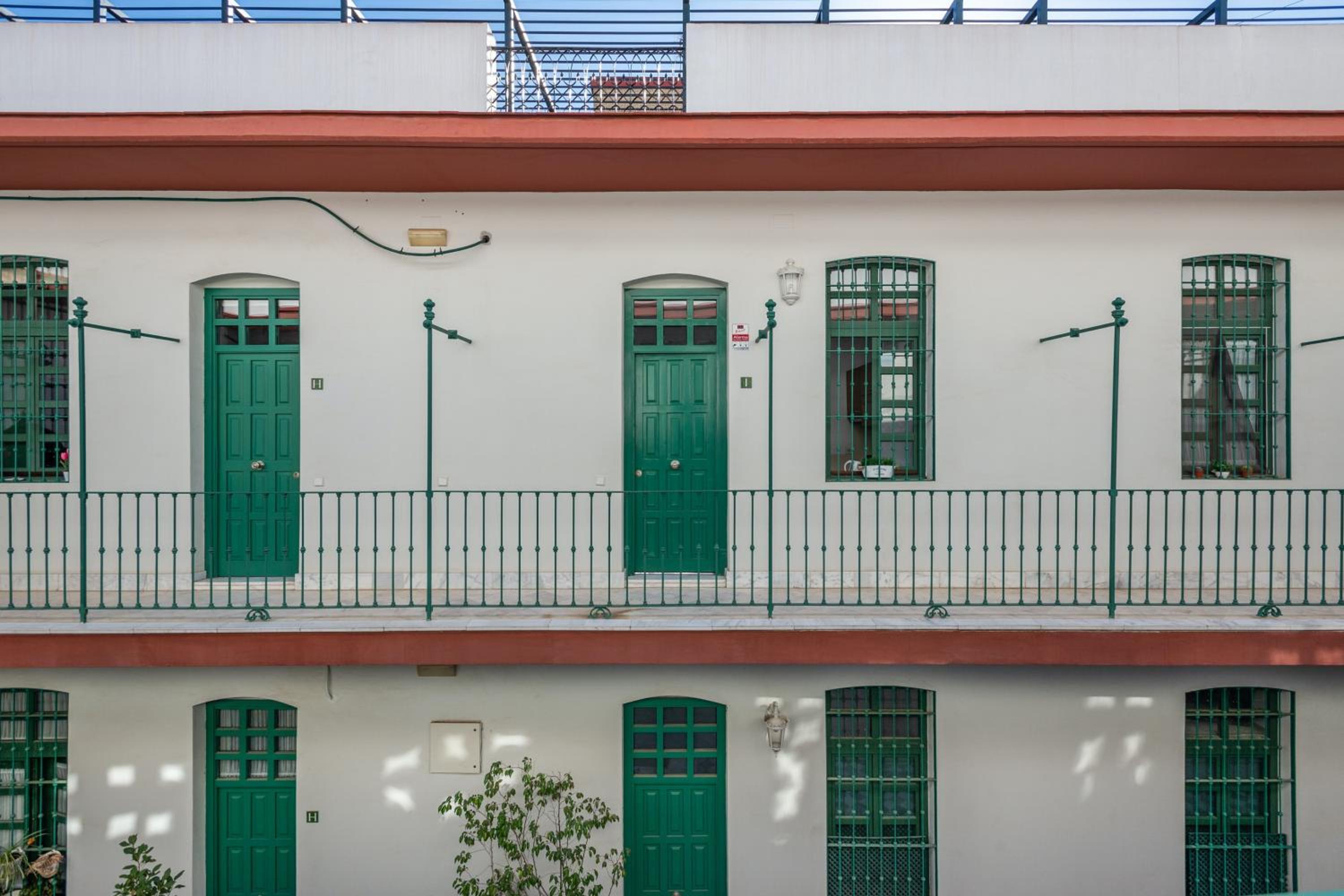 Cosy Apartment in the Heart of Seville 37 m² Sleeps 4 view 3
