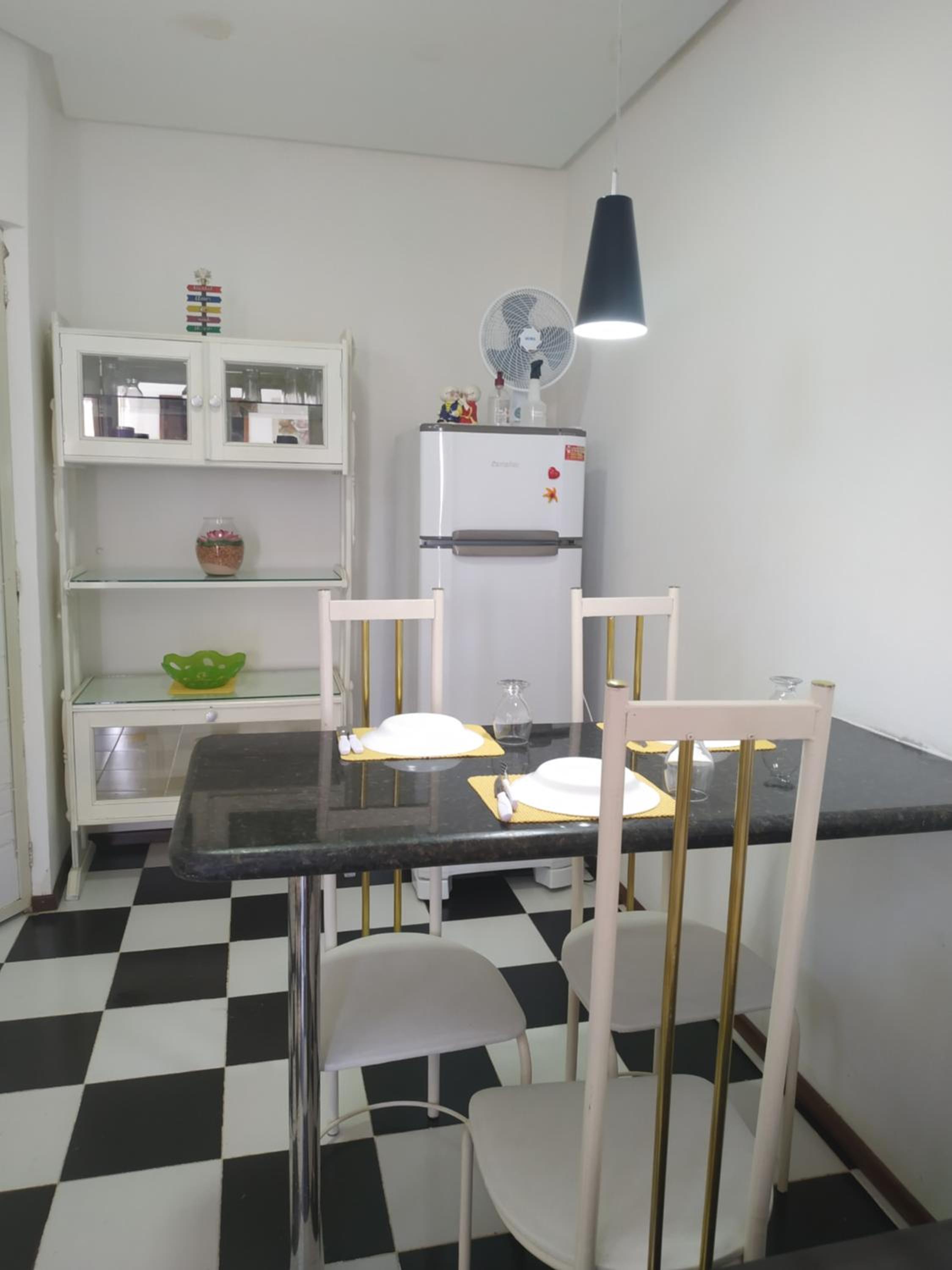 Apto Completo, privativo, garagem portao automatico