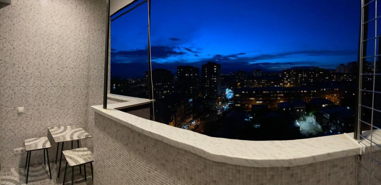 CITY VIEW PENTHOUSE