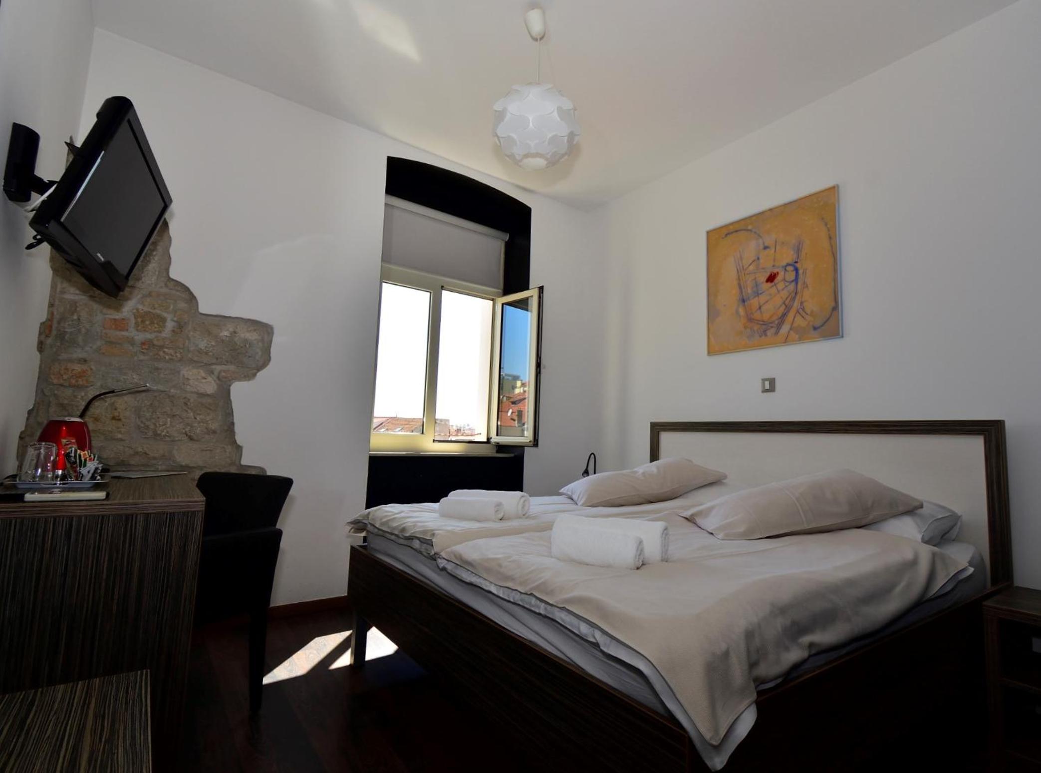 Marmontova Luxury Rooms — photo 15