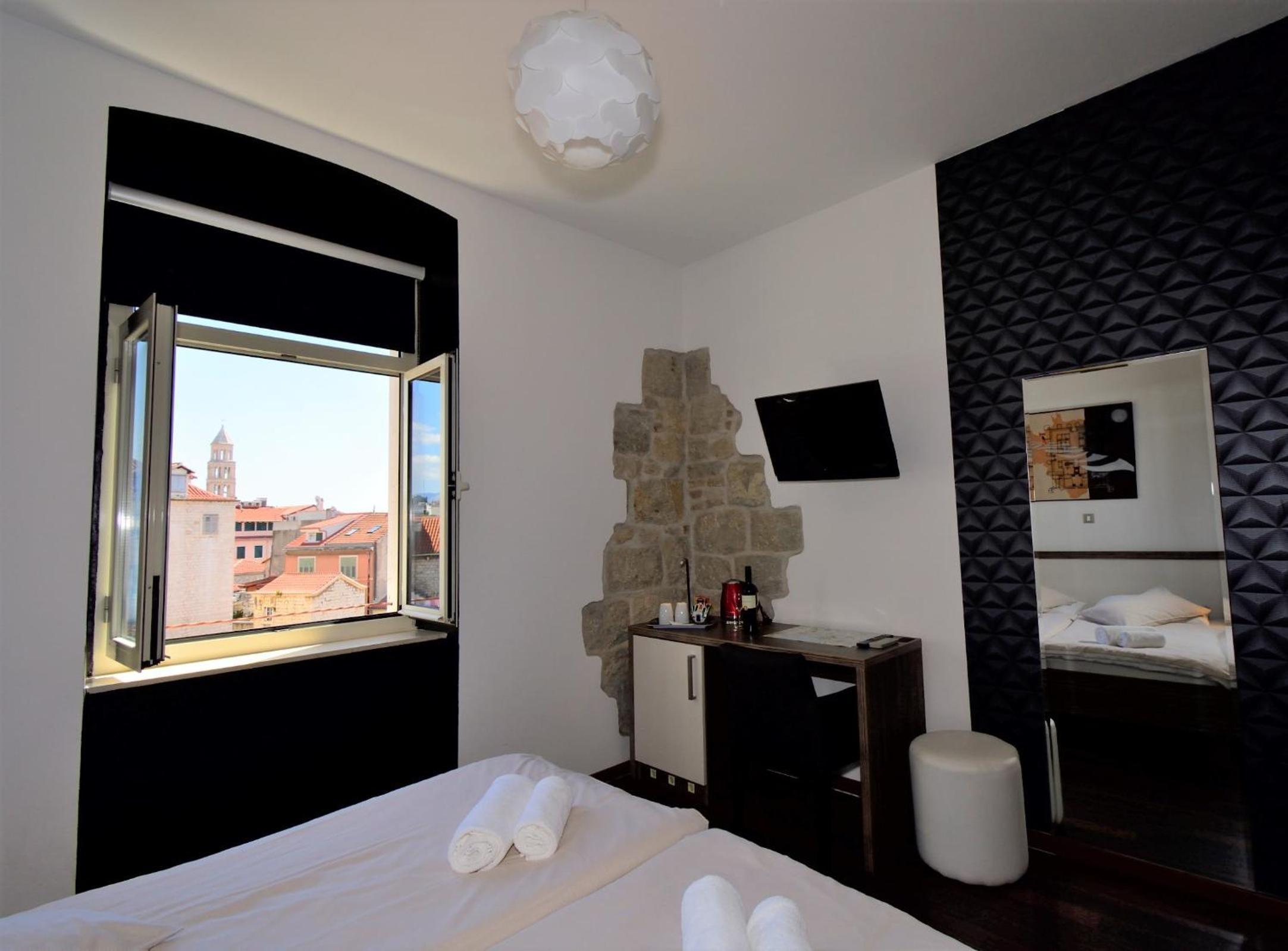 Marmontova Luxury Rooms — photo 49