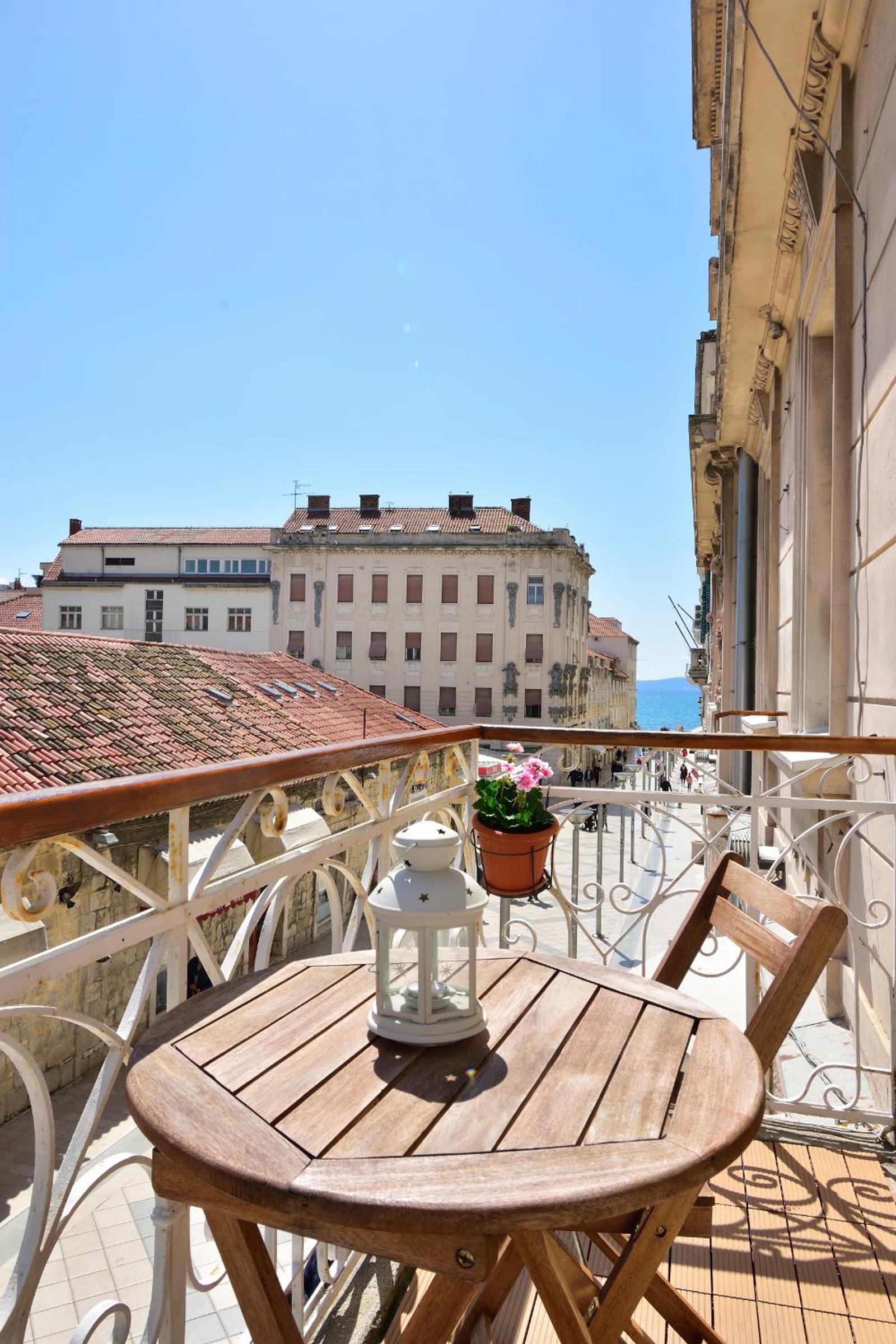 Marmontova Luxury Rooms — photo 46