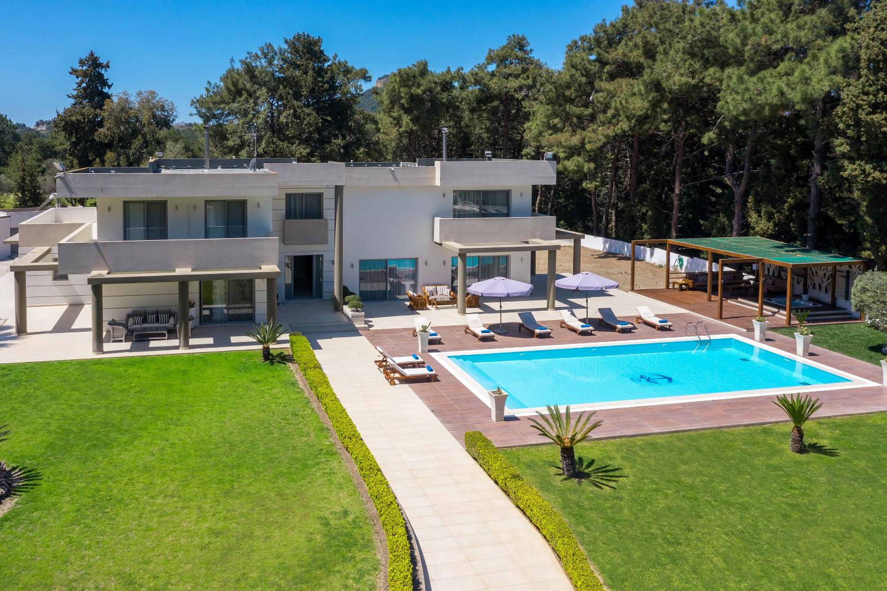Bella Foresta Villa