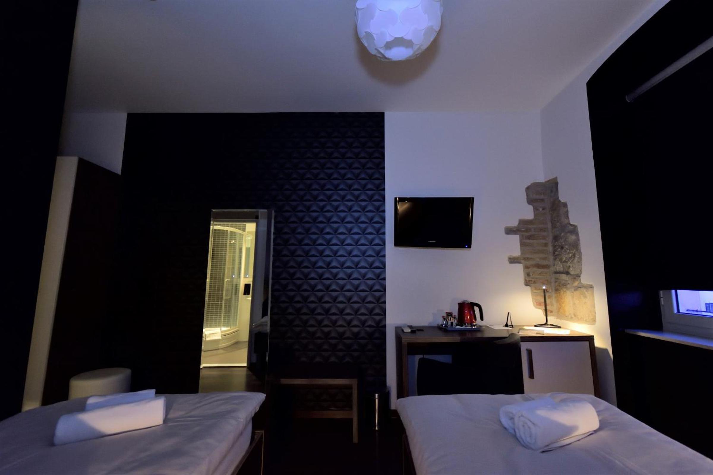 Marmontova Luxury Rooms