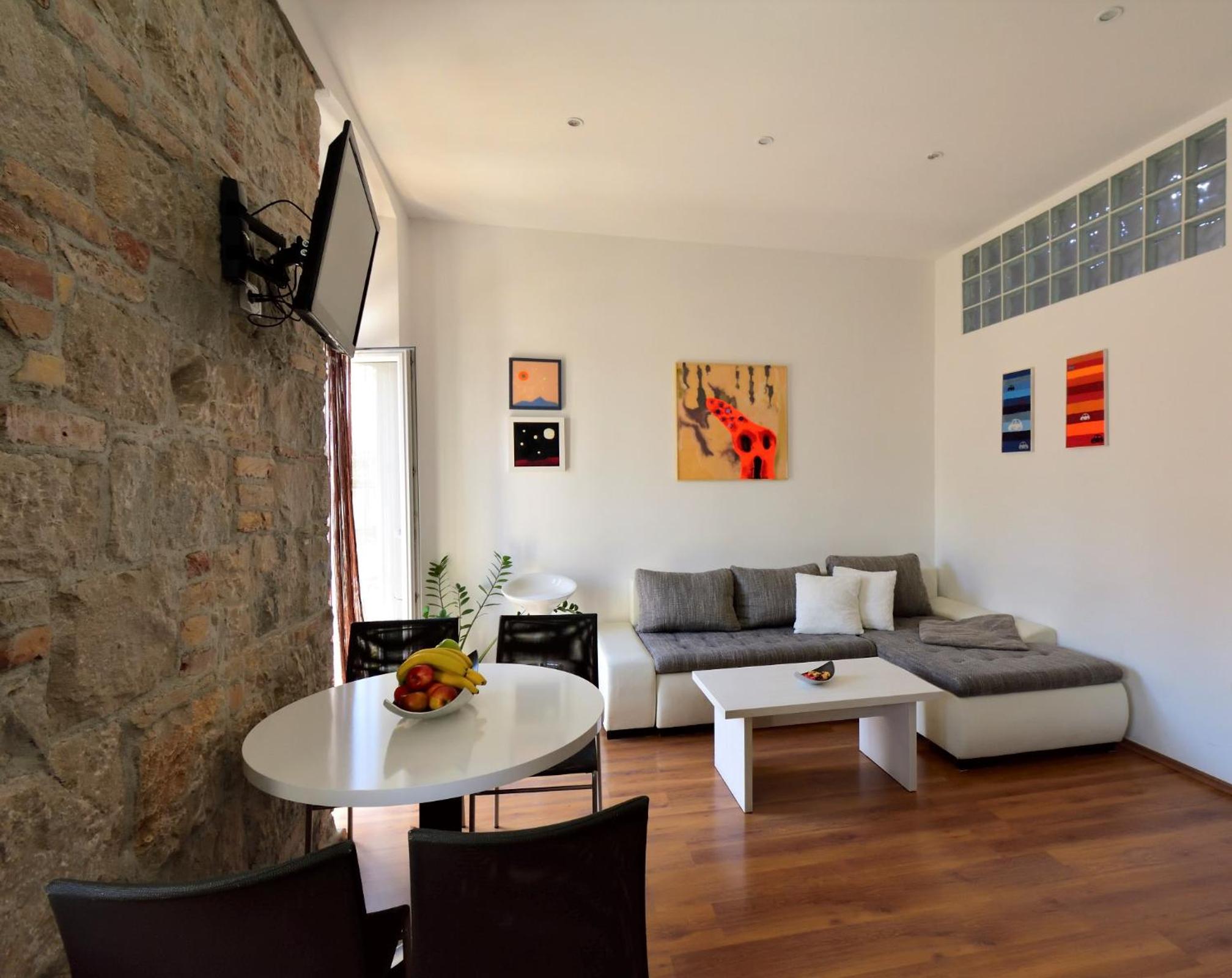 Marmontova Luxury Rooms — photo 14