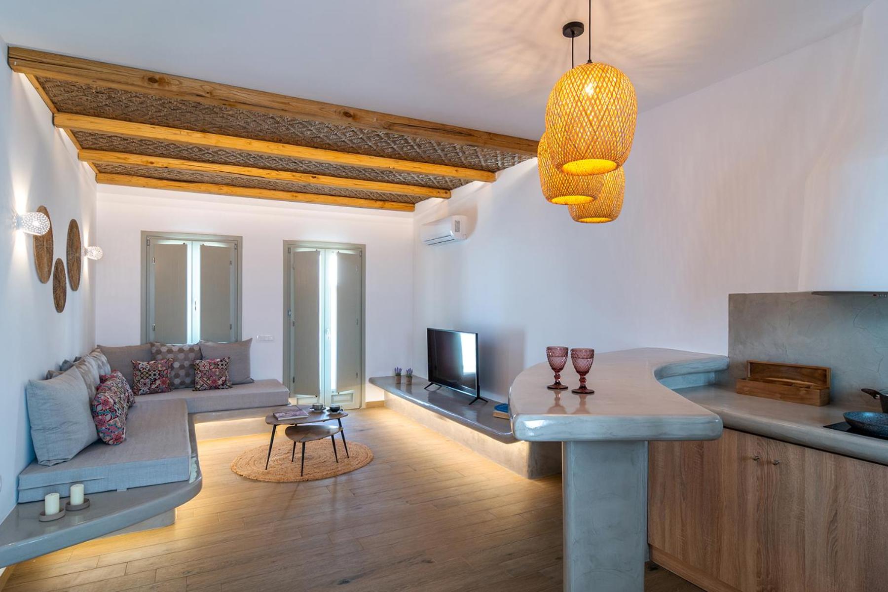 Dolce Suites