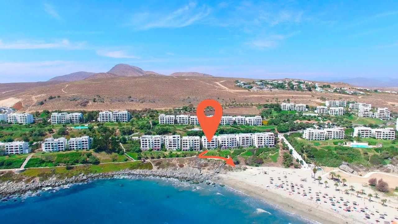 Puerto Velero Primera Línea Primer Piso al lado de la Playa! 5 pax