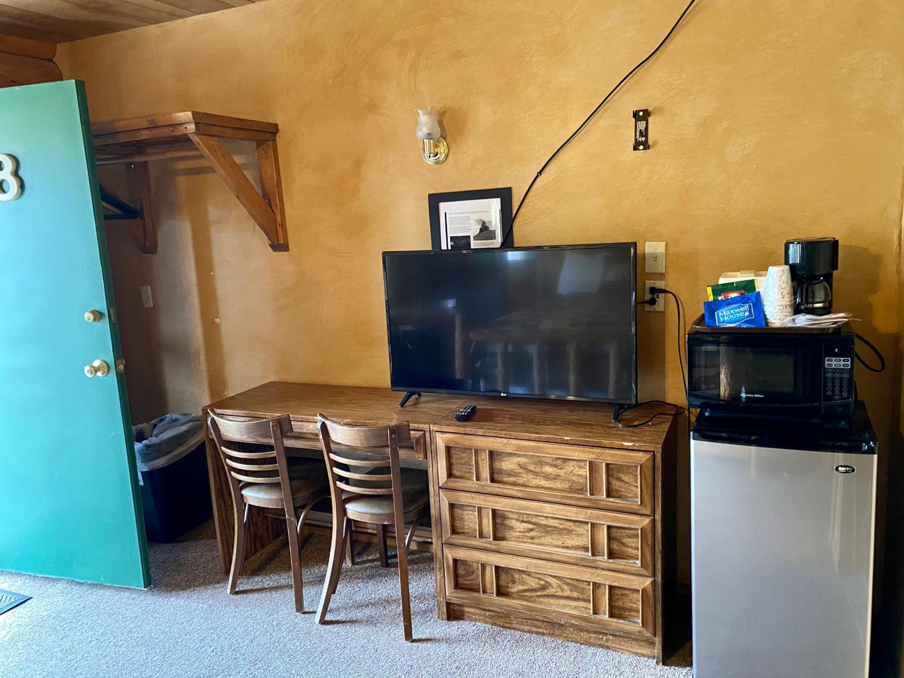 Green Creek Inn and RV Park