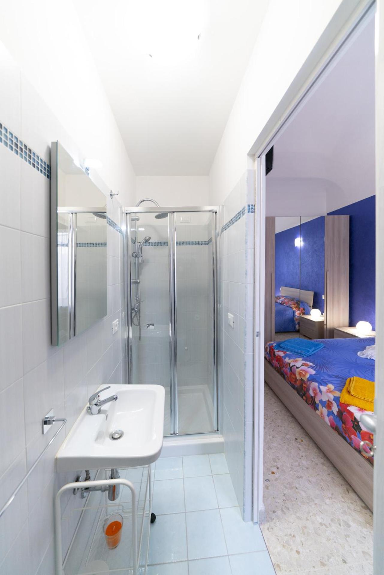 B&B Rocca Ventosa en Tollo — bathroom