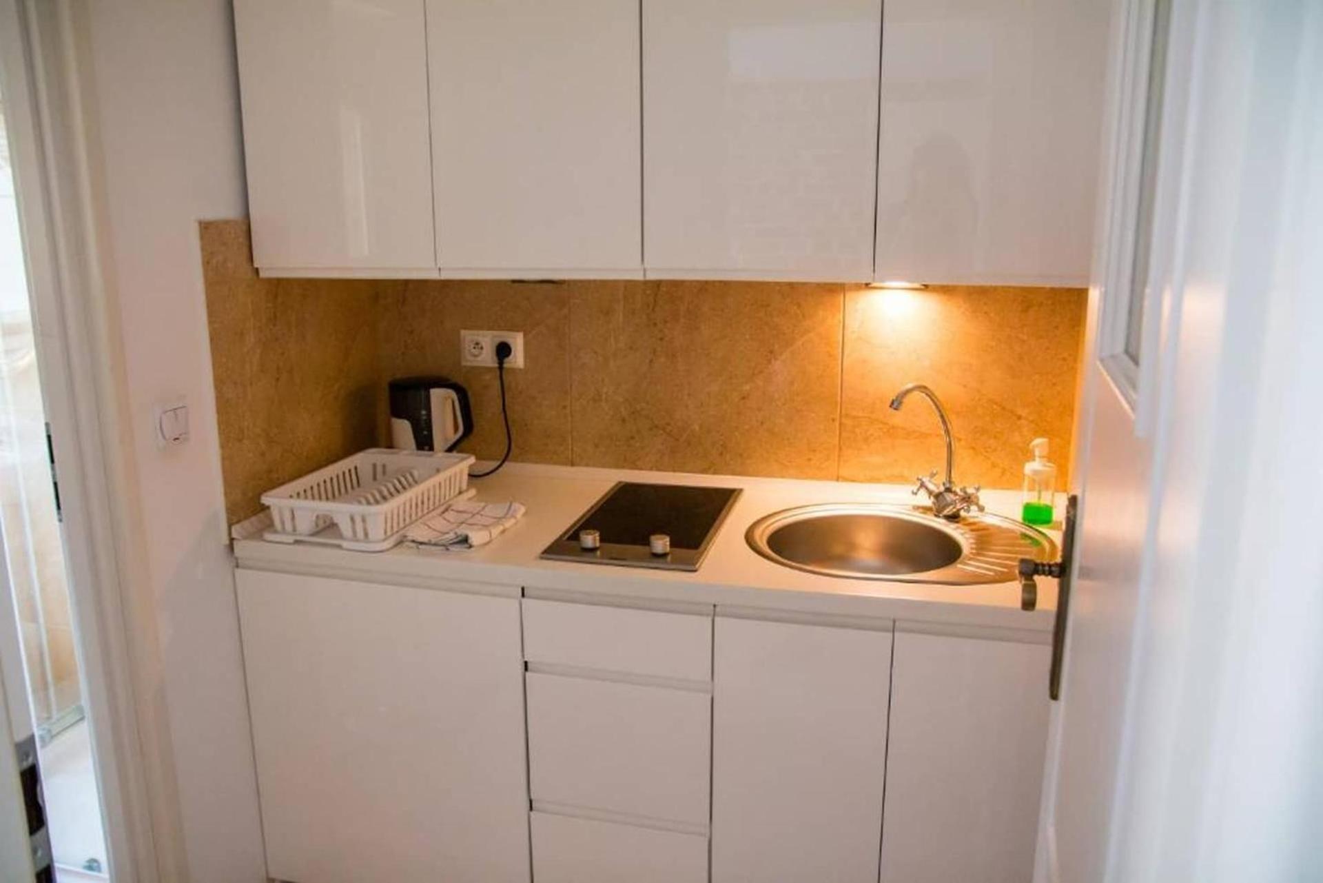 Perfect Stay - 