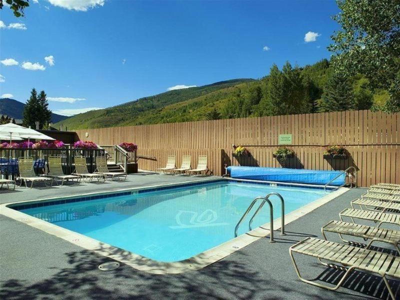 Wren 201 Condo with Vail Mountain View view 2