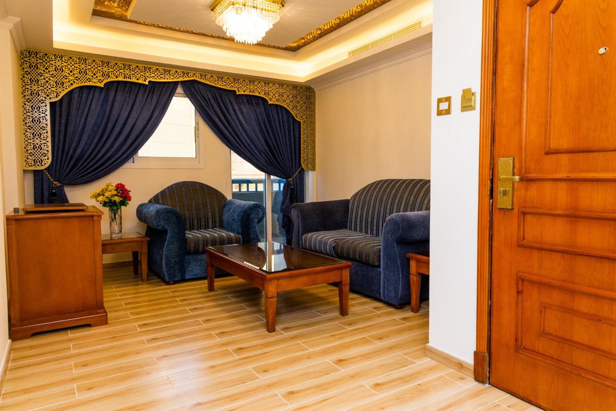 Al Nakheel Hotel Apartments