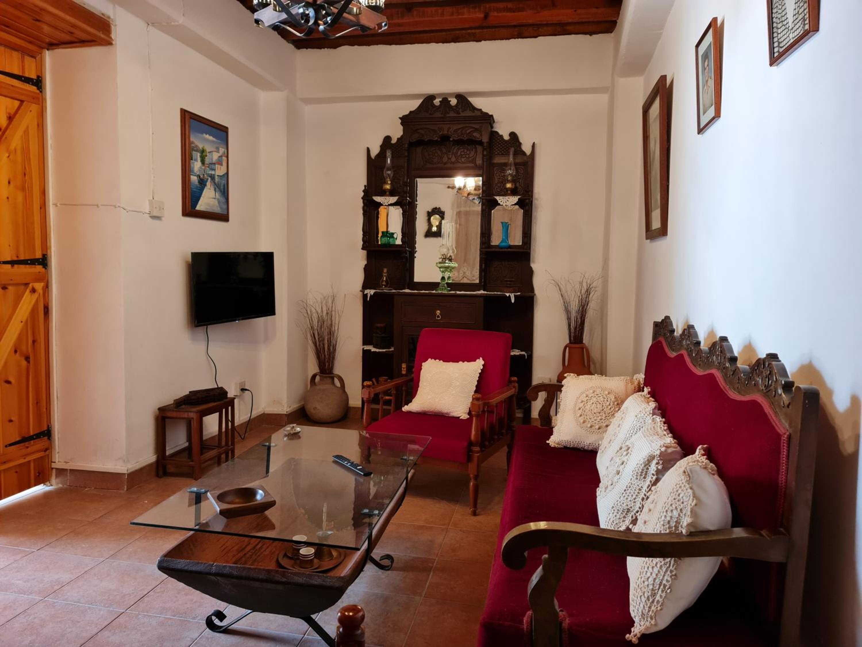 Kassandras place in Omodos village