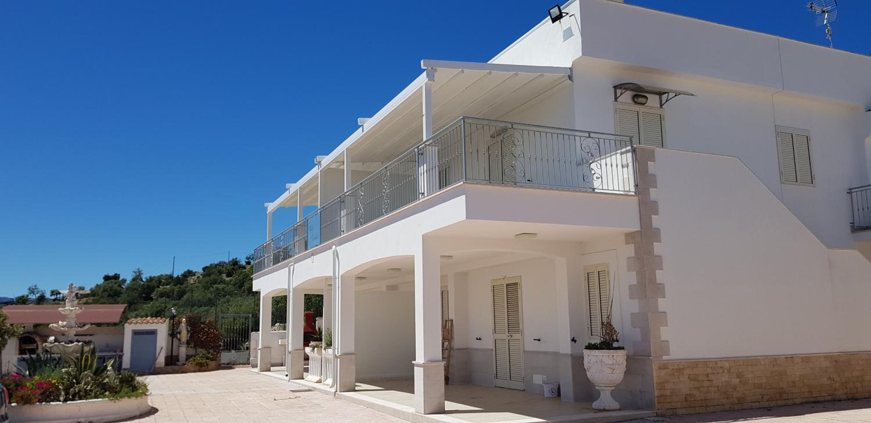 Villa cecilia view 3