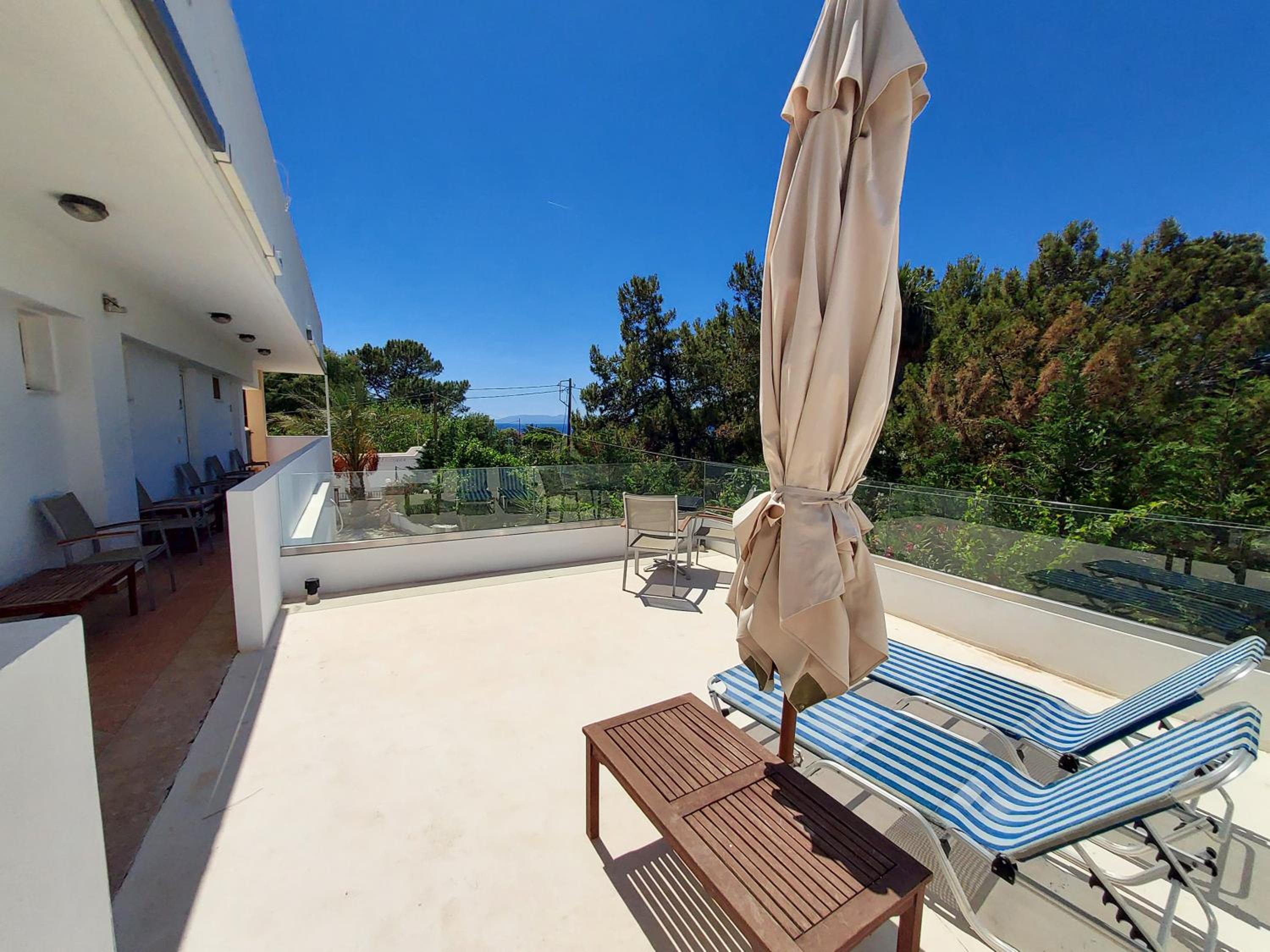 Courtyard Studios photo 3