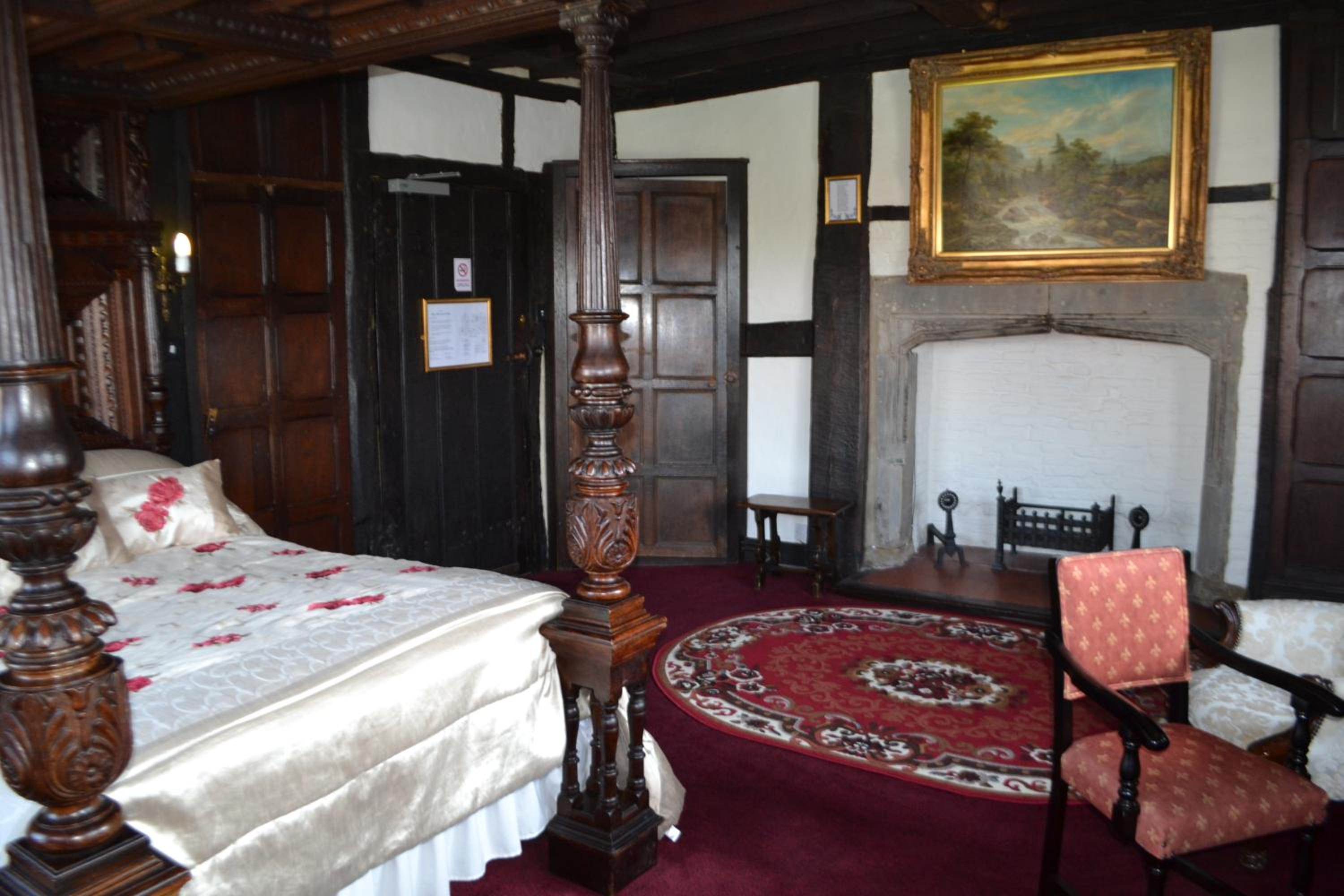 The Mermaid Inn 87