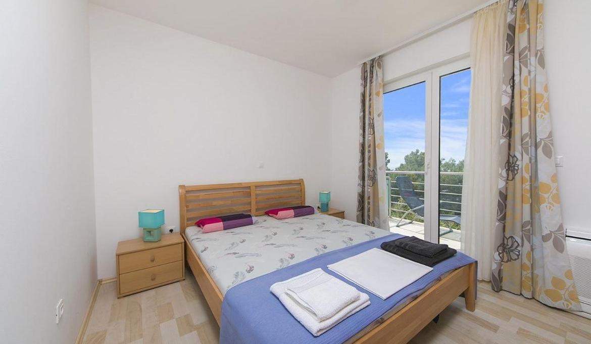 Villa Issea view 3
