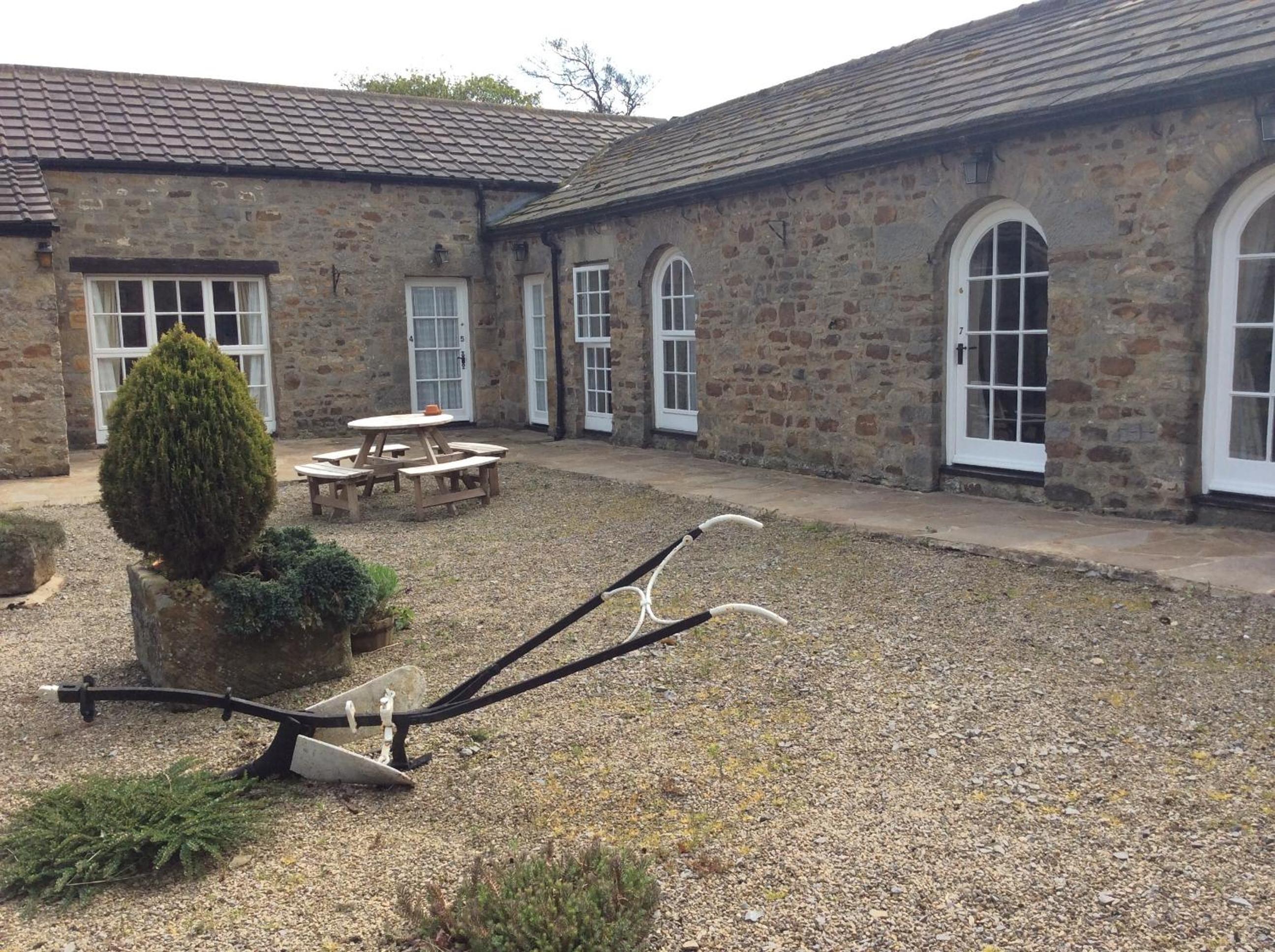 Whashton Springs Farmhouse B&B view 4