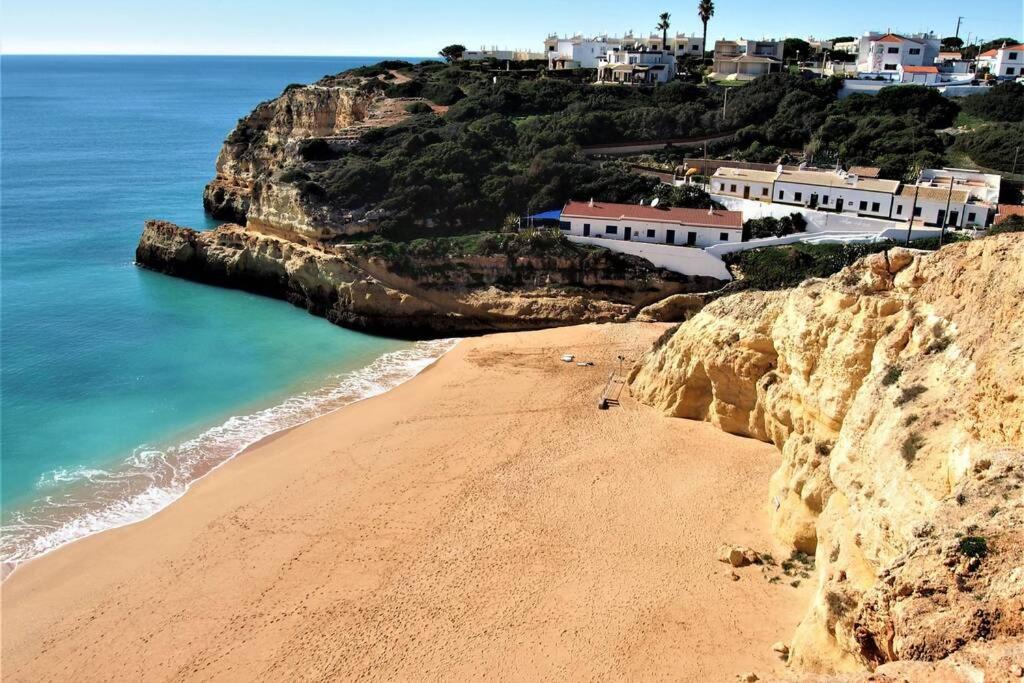 Apartamento T1 Carvoeiro c/piscina e a 300m Praia view 2