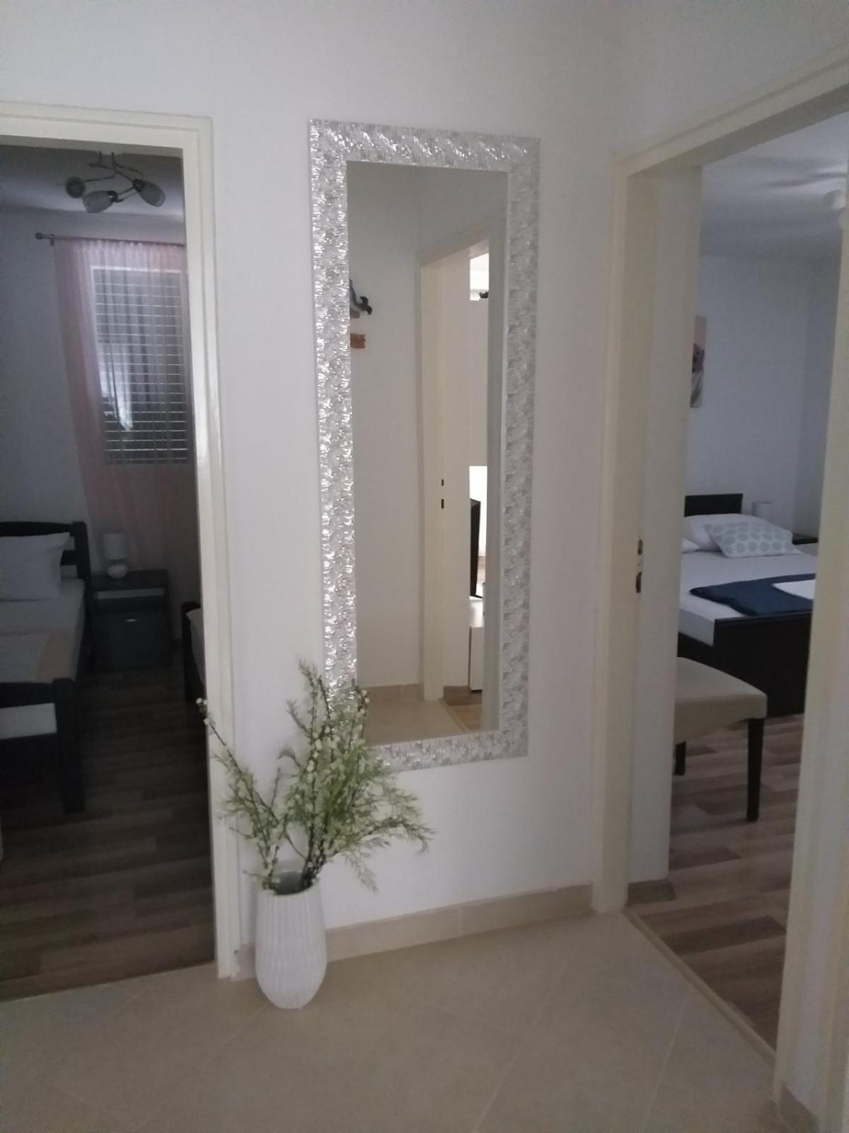 Apartment LANA Kaštel Stari view 5