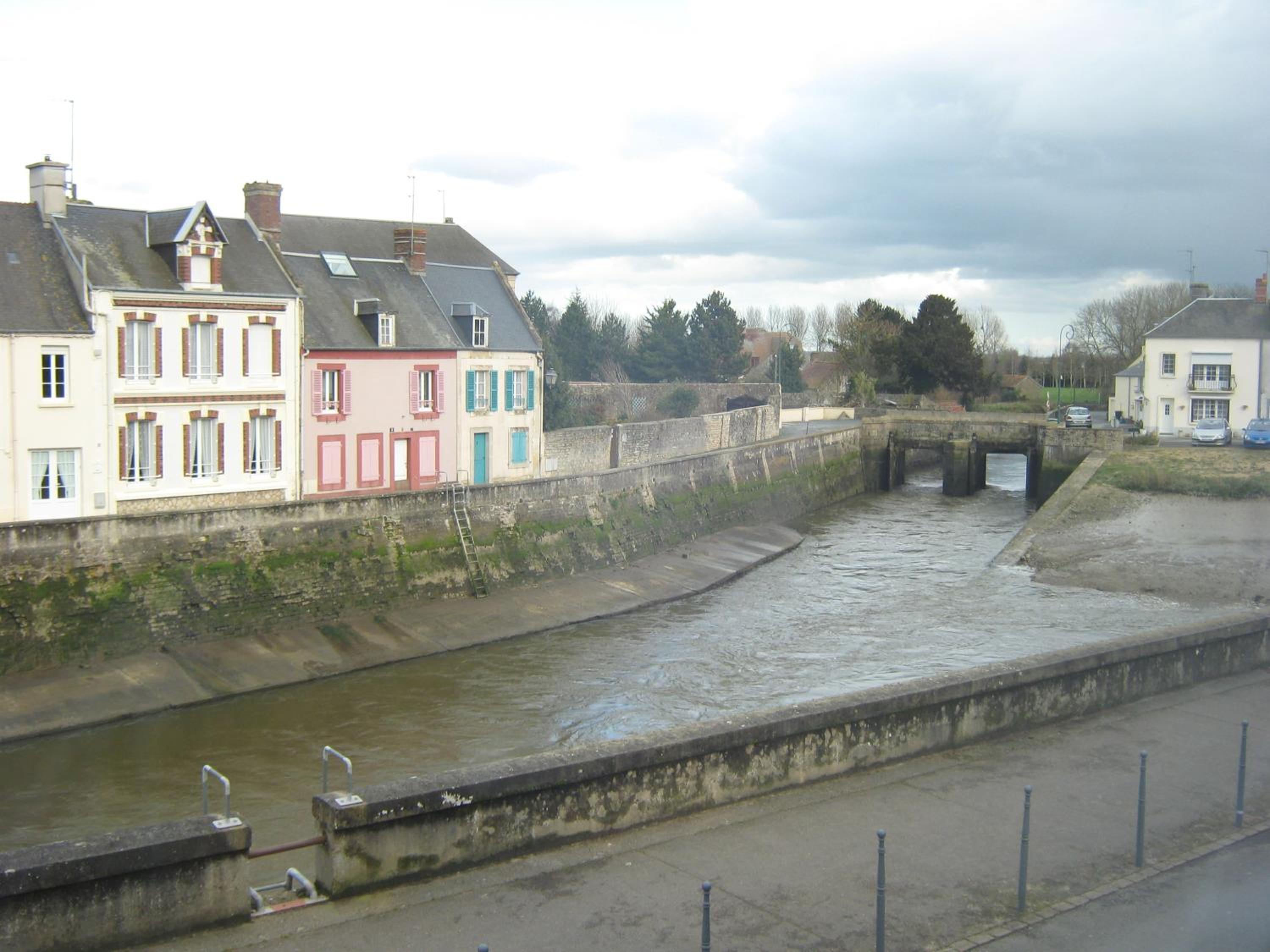 Photo 9
