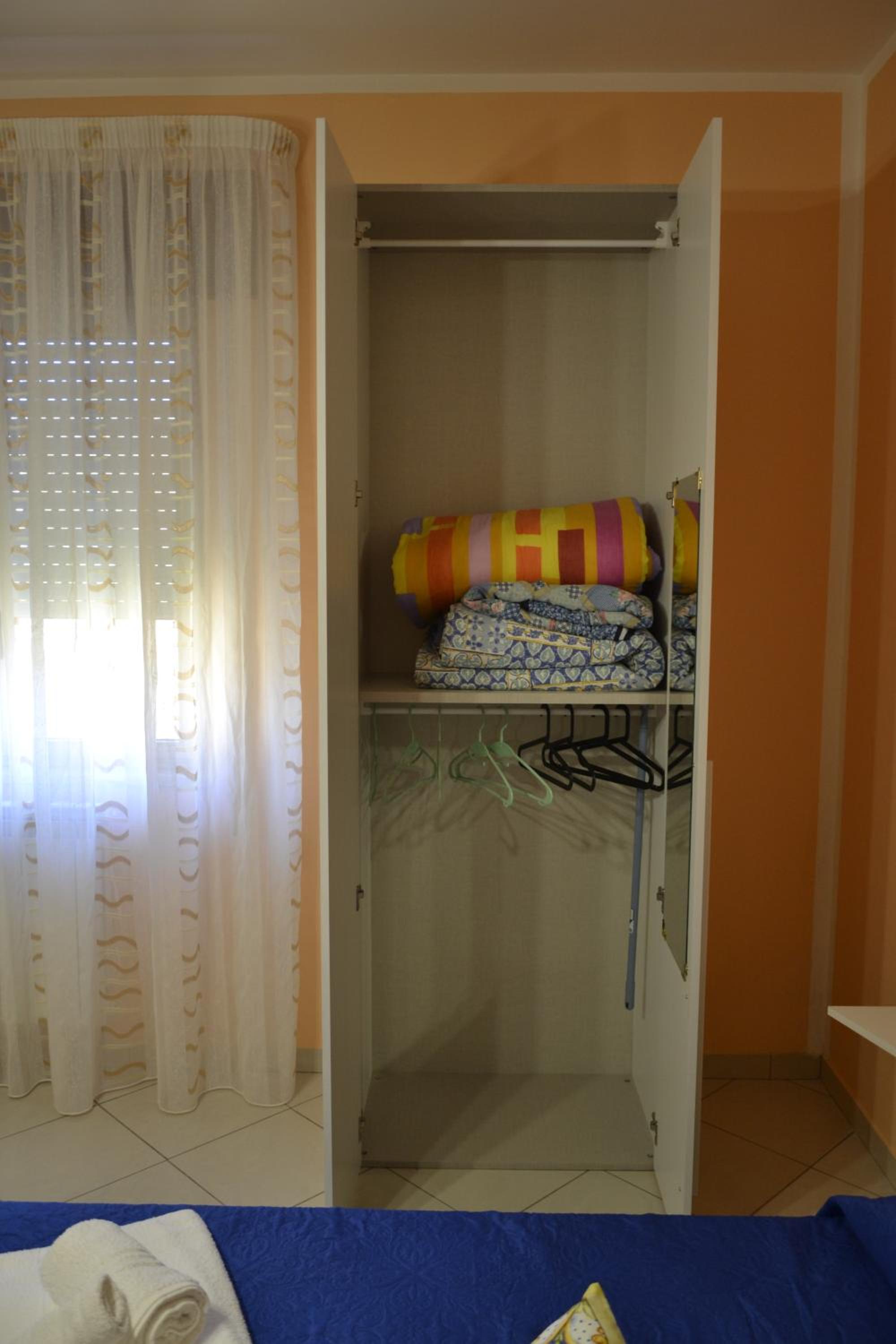 Photo 29