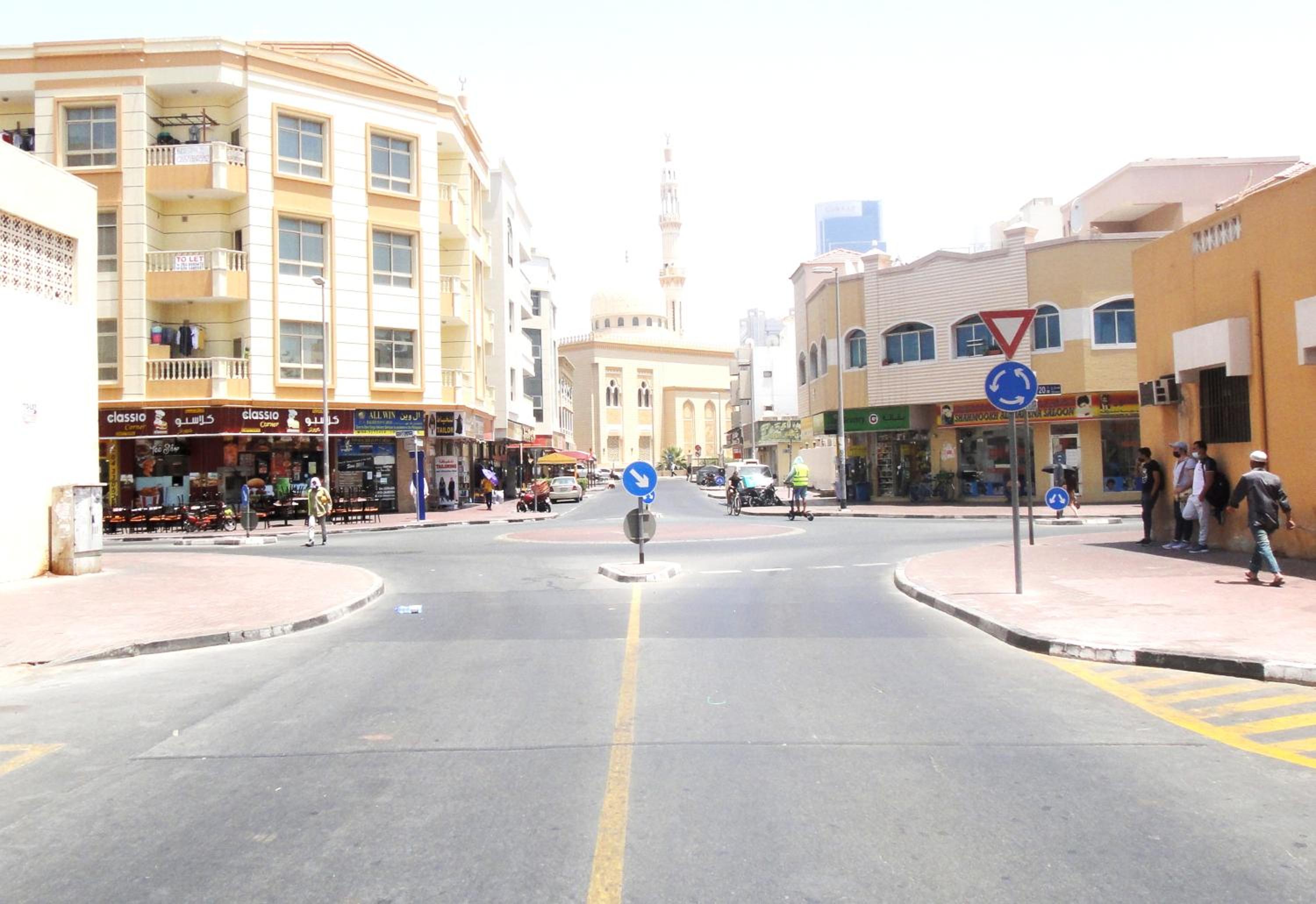 Al Badaa Star Residence - Home Stay
