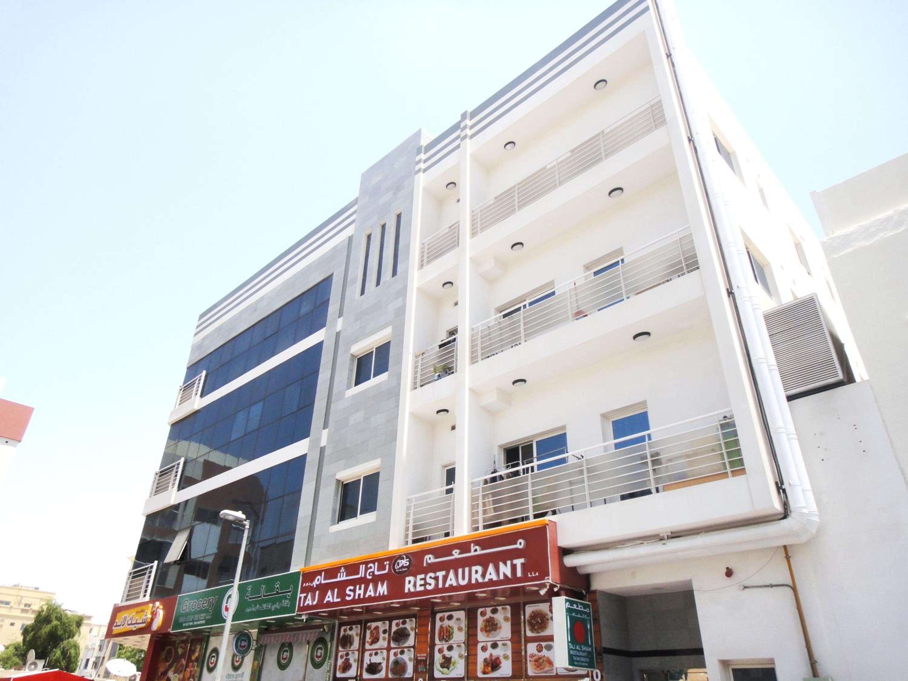 Al Badaa Star Residence - Home Stay