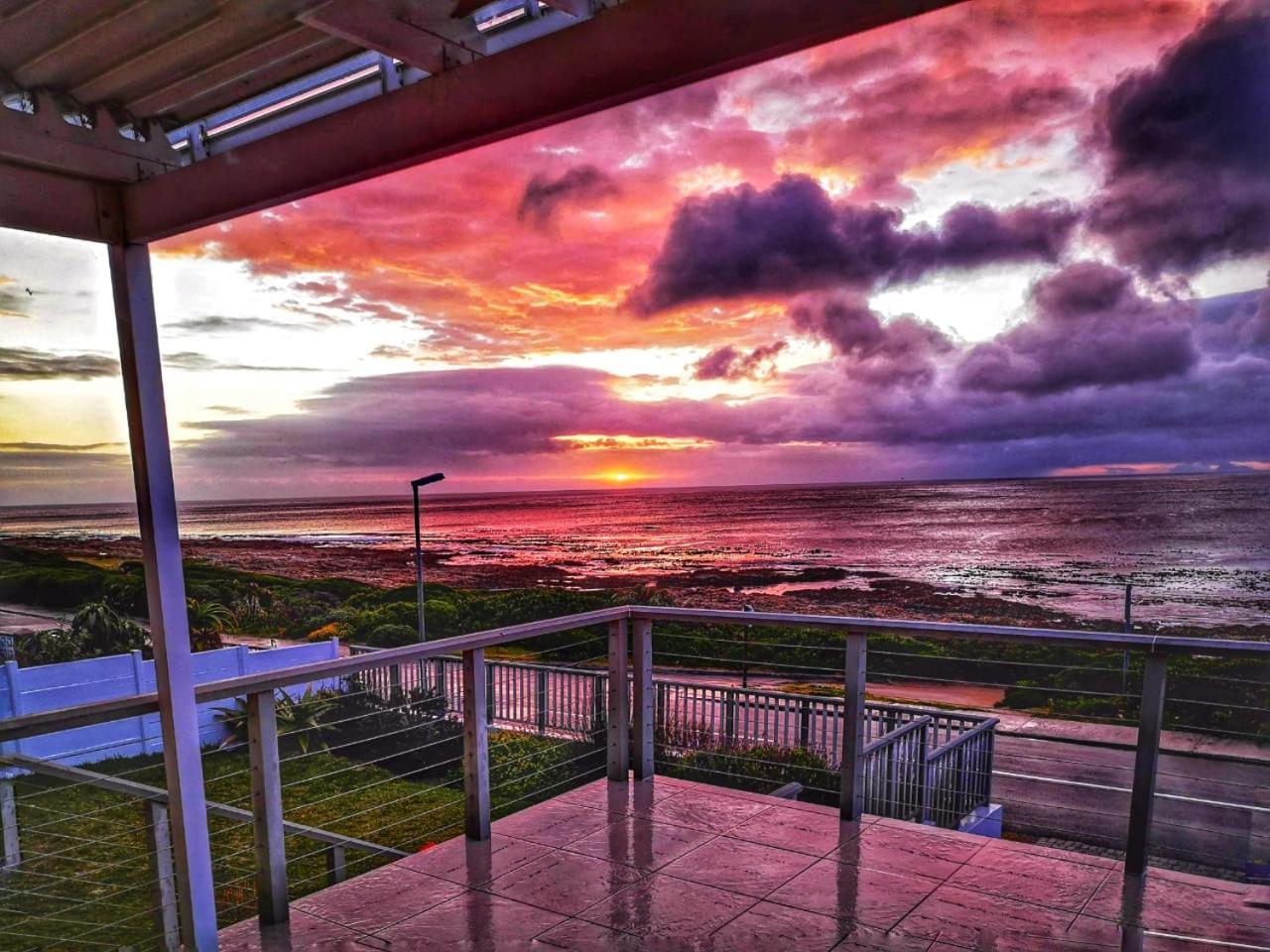 Ons C-Huis - Gansbaai Seafront Accommodation, back-up power view 5