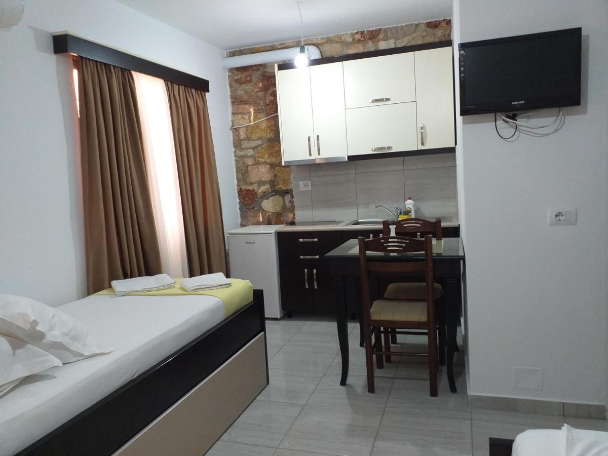 Grand Seaview Apartments