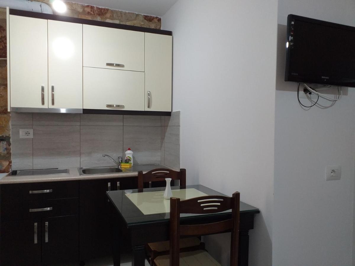 Grand Seaview Apartments