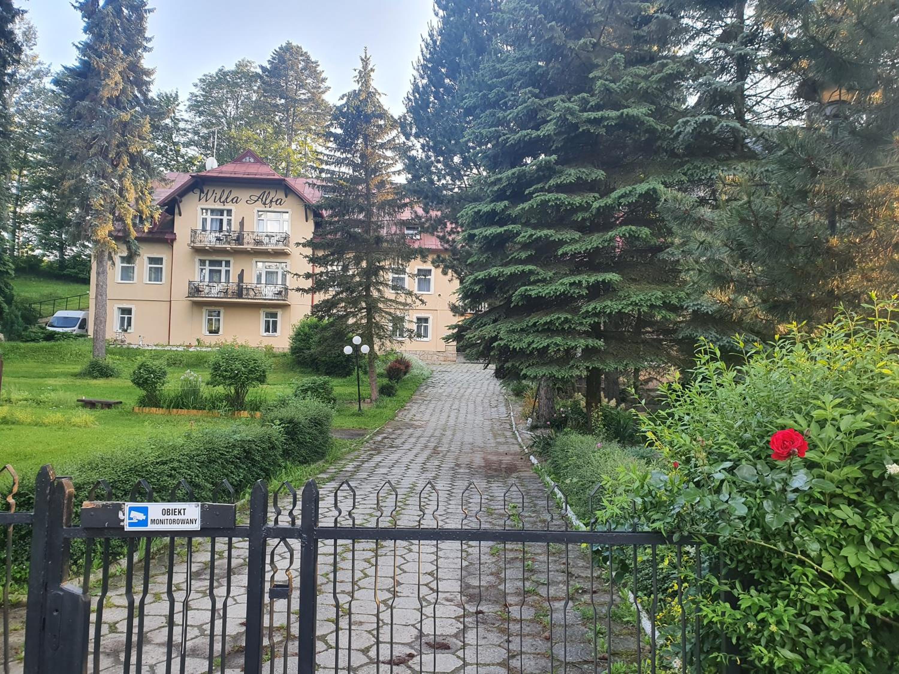 Photo 25