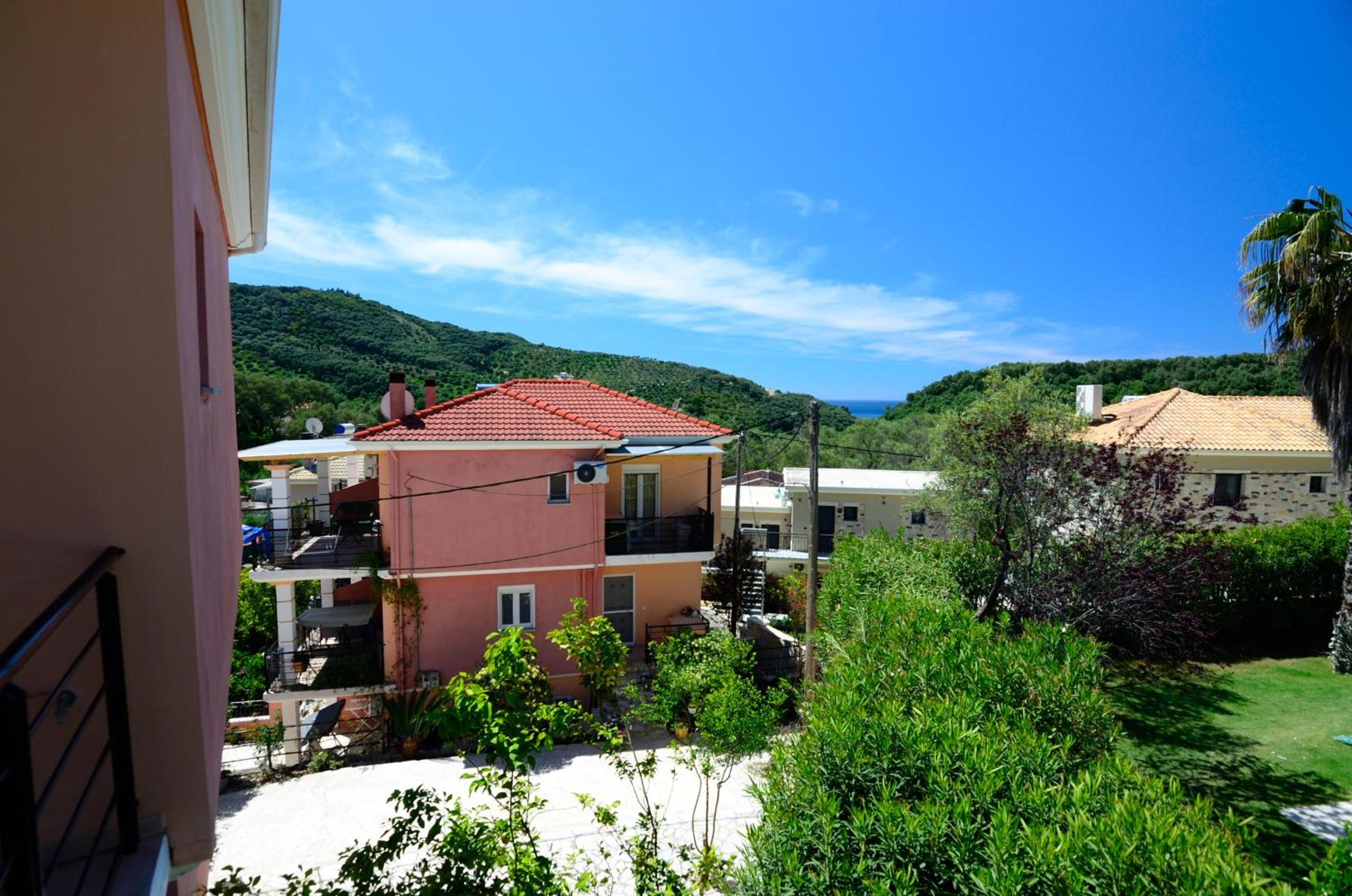 Villa Ektoras by EY Villas