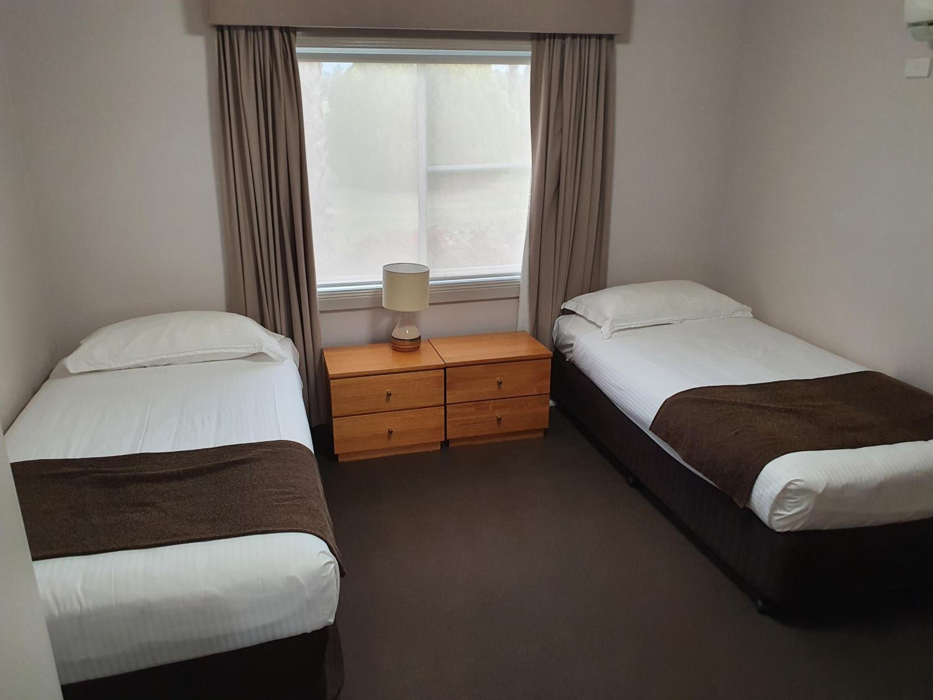 The Aston Motel Tamworth