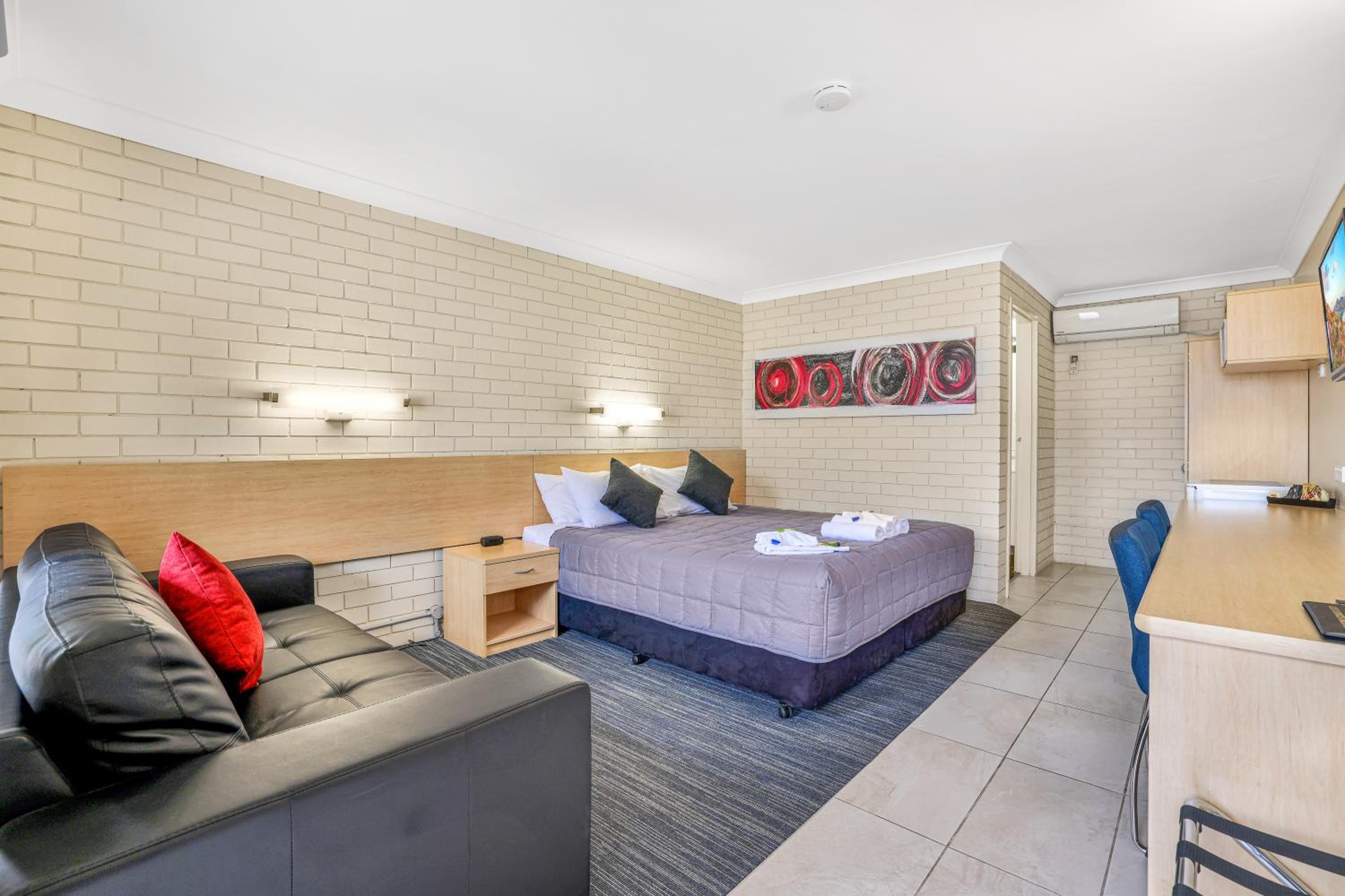 Stagecoach Inn Motel