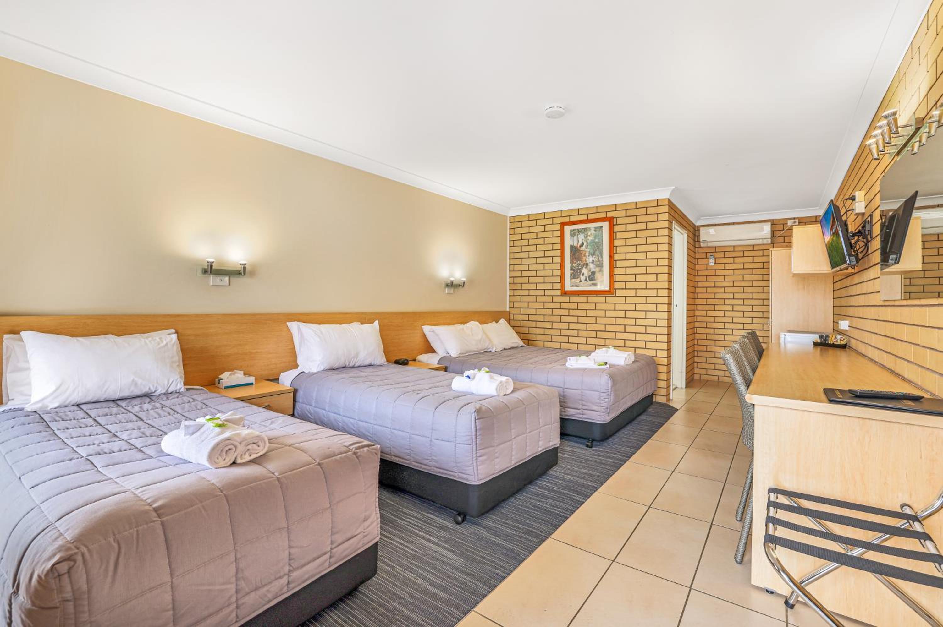 Stagecoach Inn Motel