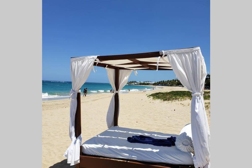 Great location, right downtown Puerto plata . view 5