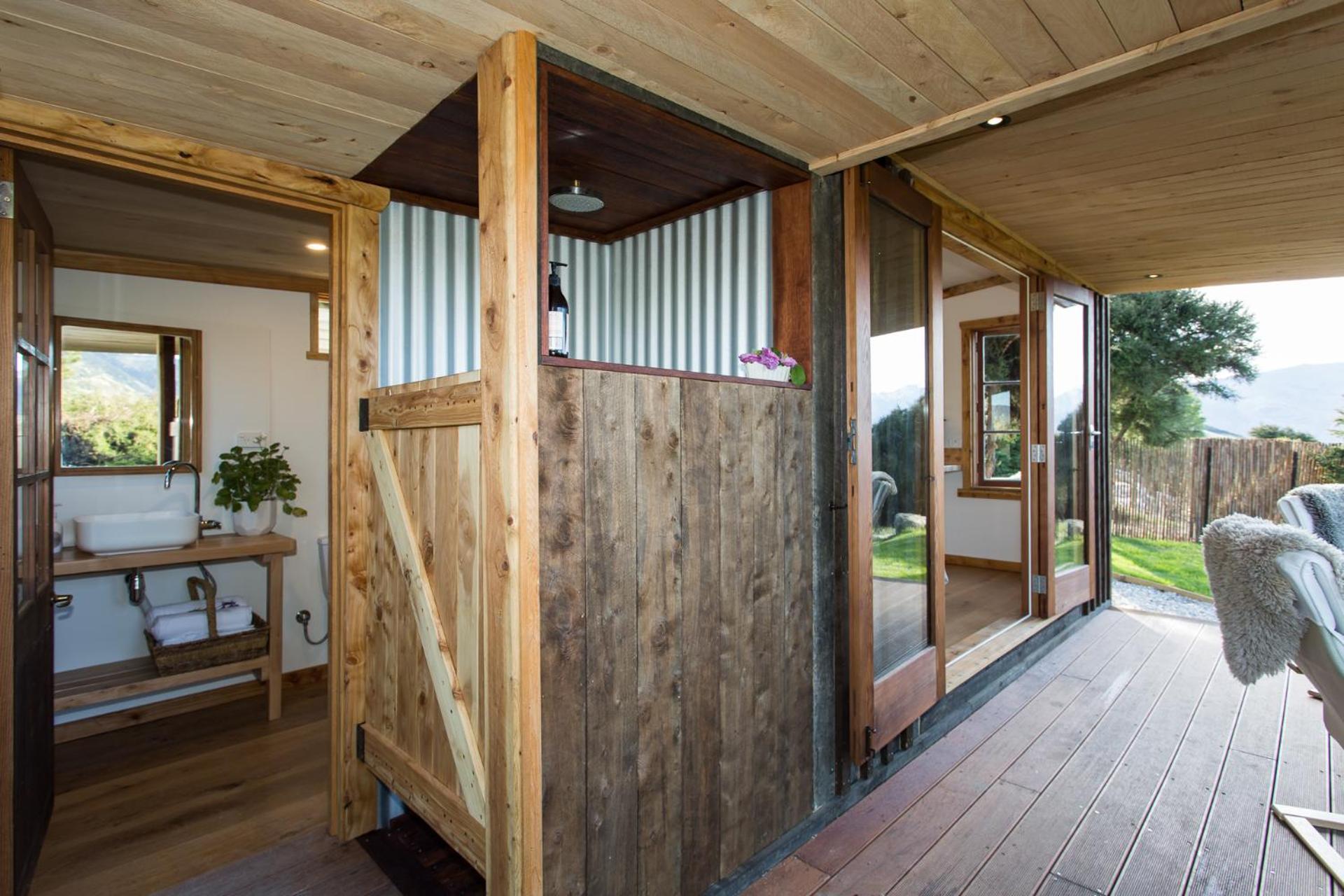 The Kanuka Cabin view 5