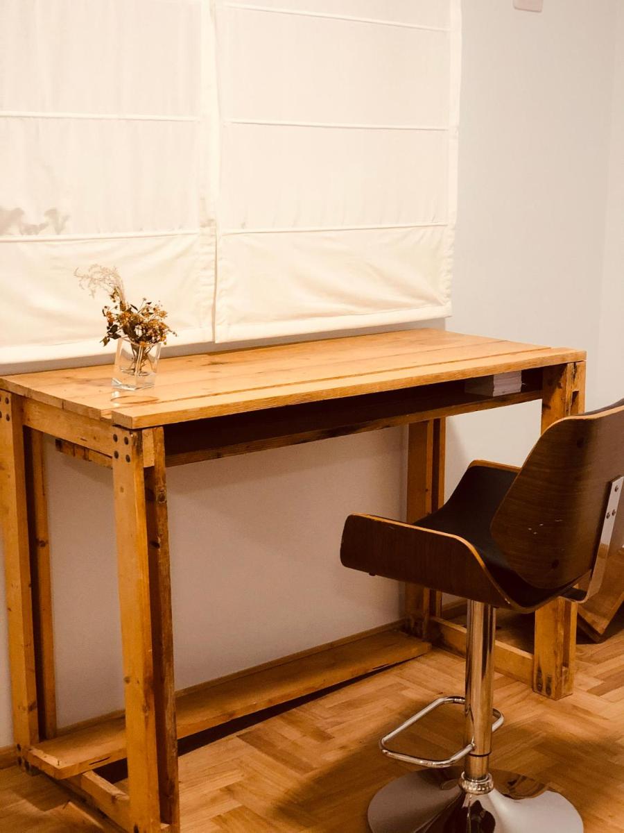 ART DESIGN STUDIO APART