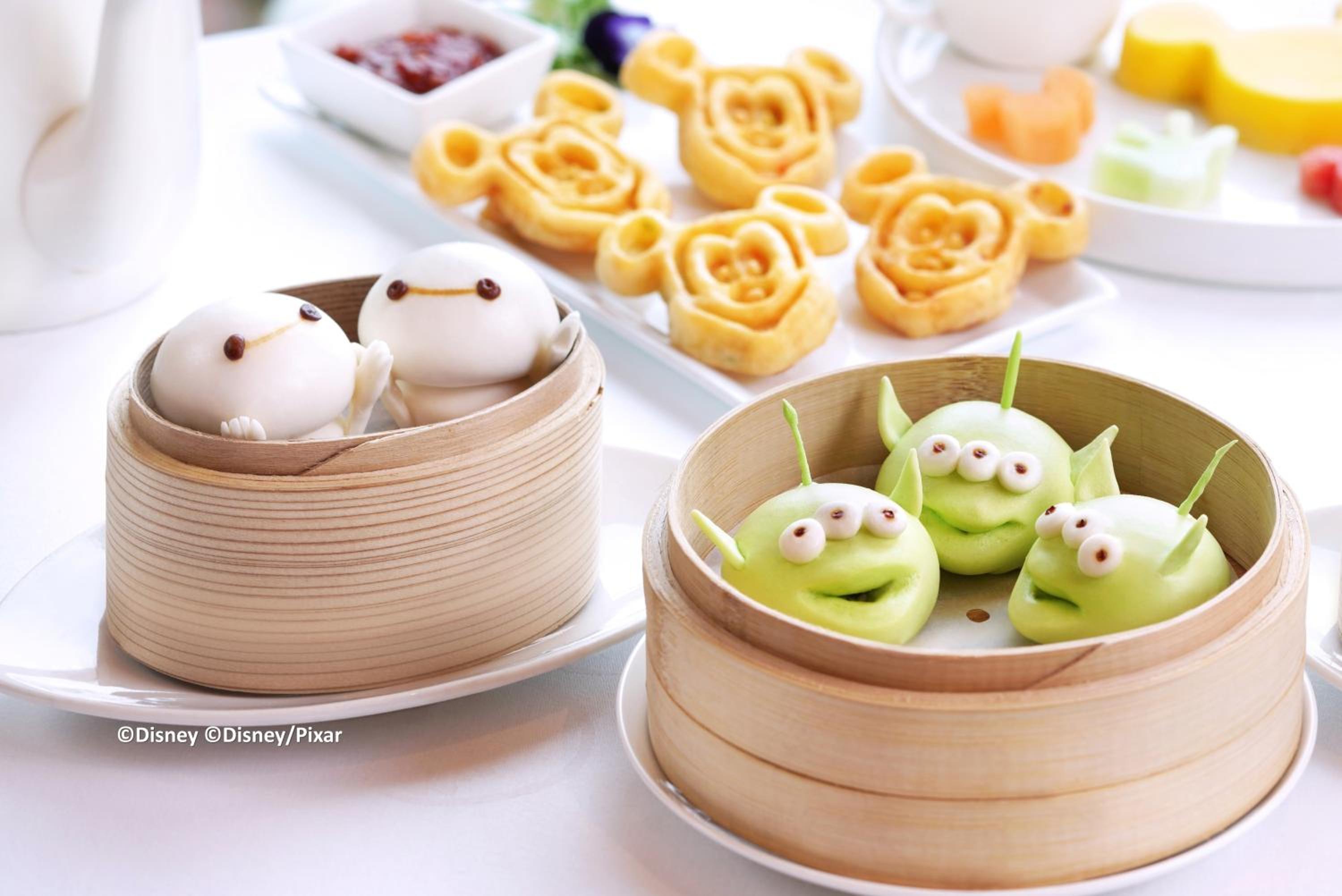 Hong Kong Disneyland Hotel