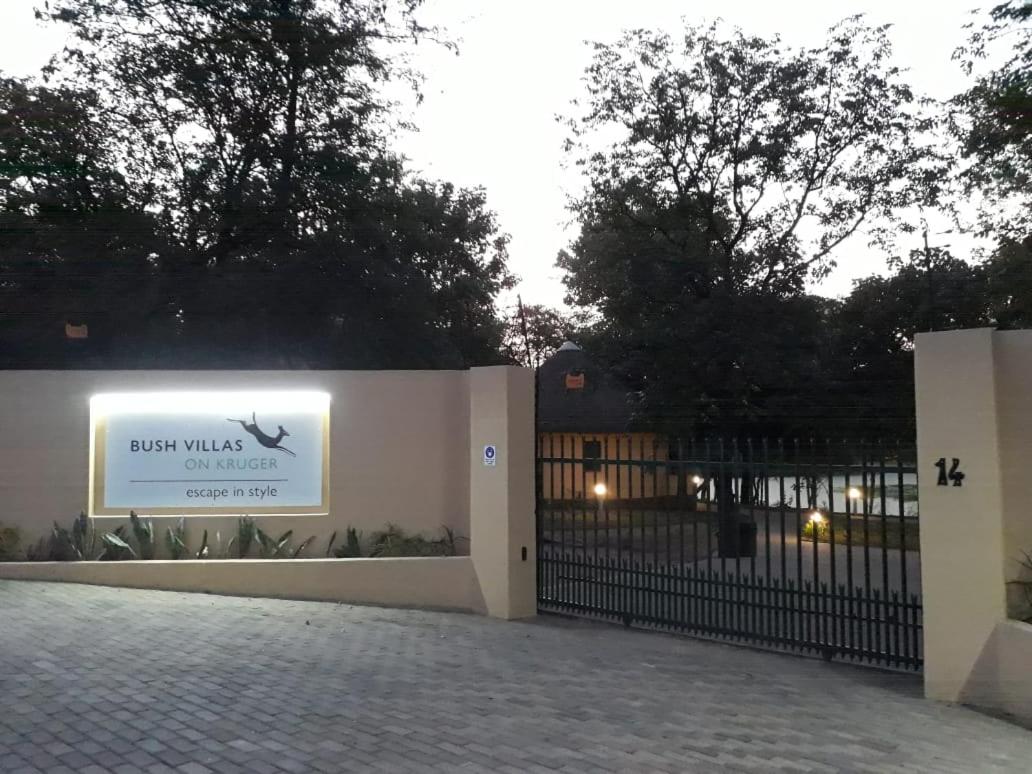 Luxury holidayhome in gated estate near Kruger Park and Golf view 2