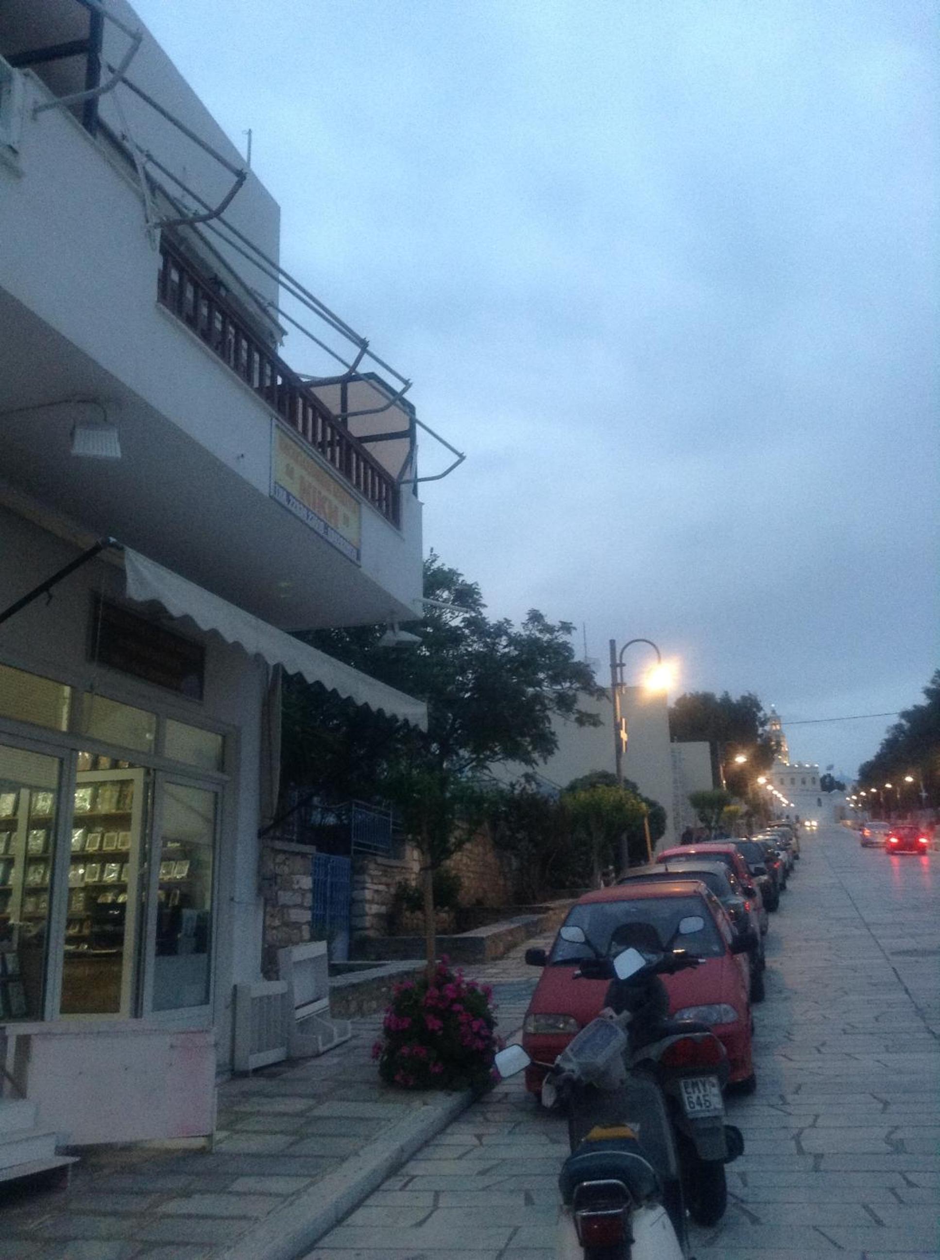 Hotel Niki Rooms - Image 1