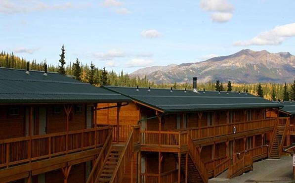 Denali Grizzly Bear Resort