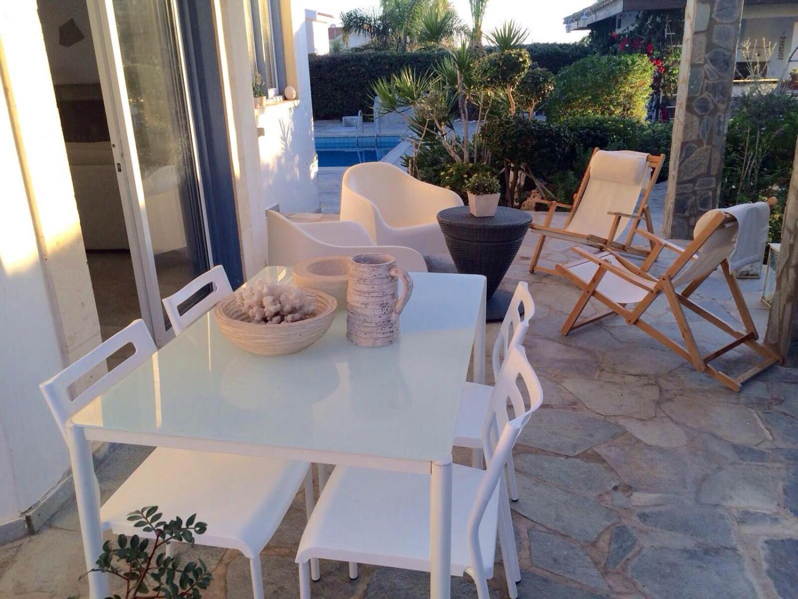 Villa in Ayia Napa with a pool!