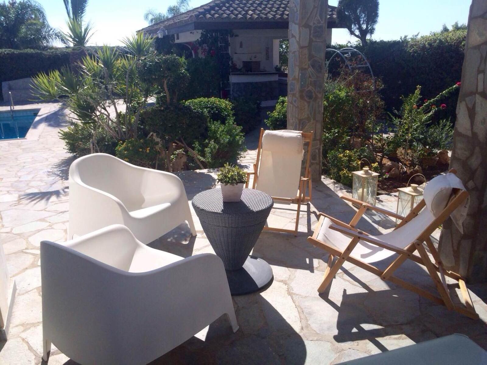Villa in Ayia Napa with a pool!