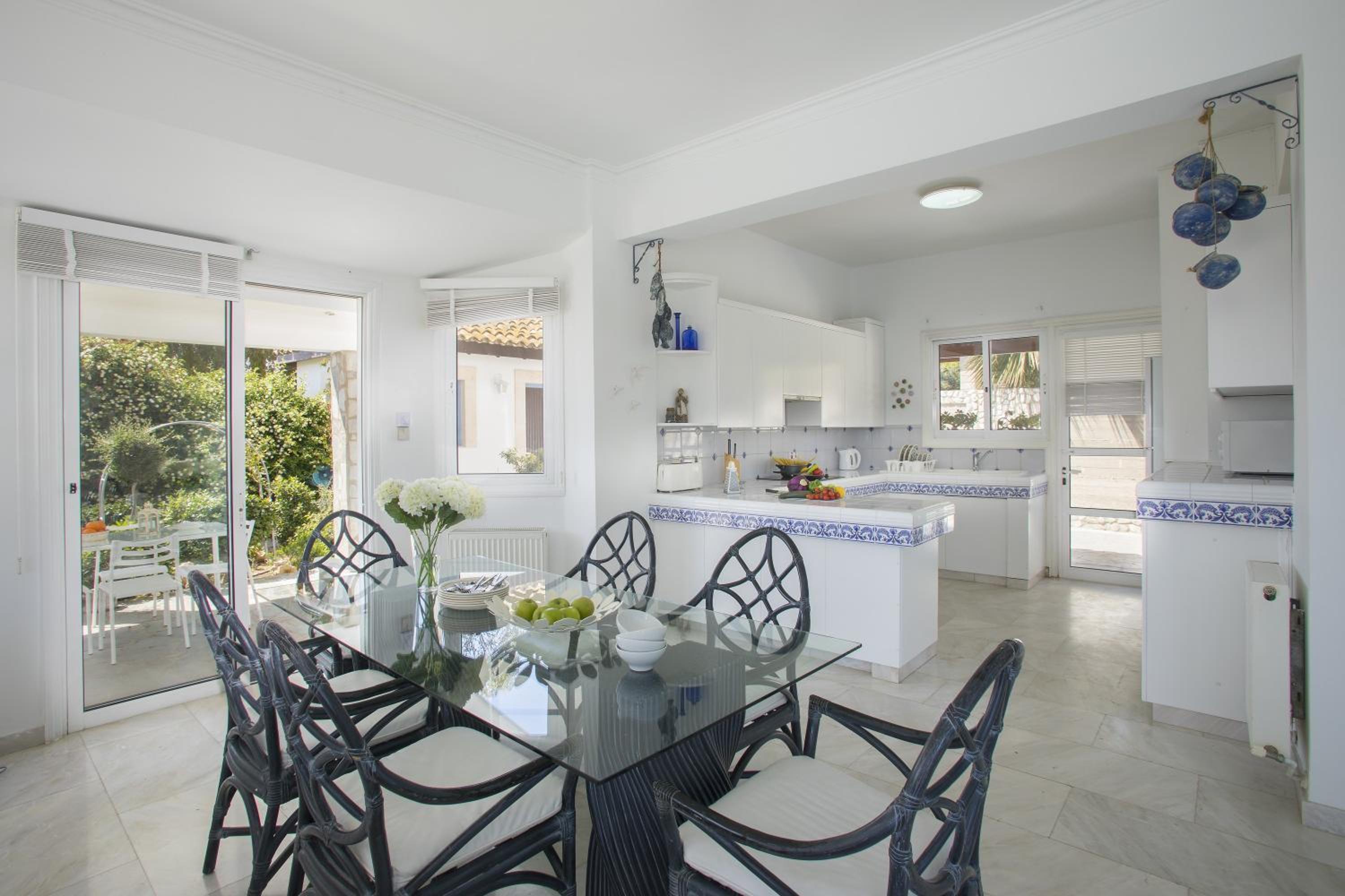 Villa in Ayia Napa with a pool!
