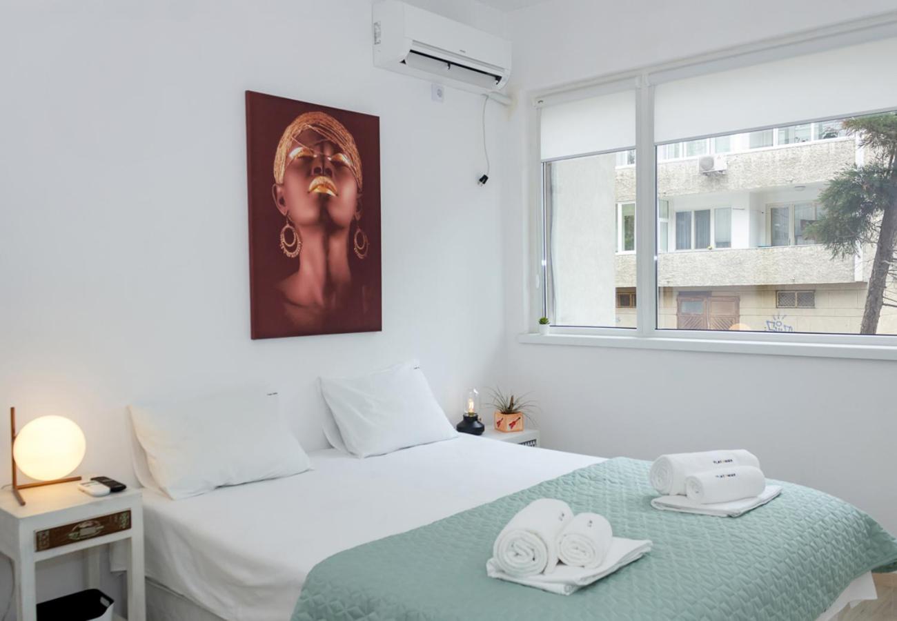 Cosy and modern 1BD flat near the city centre view 2